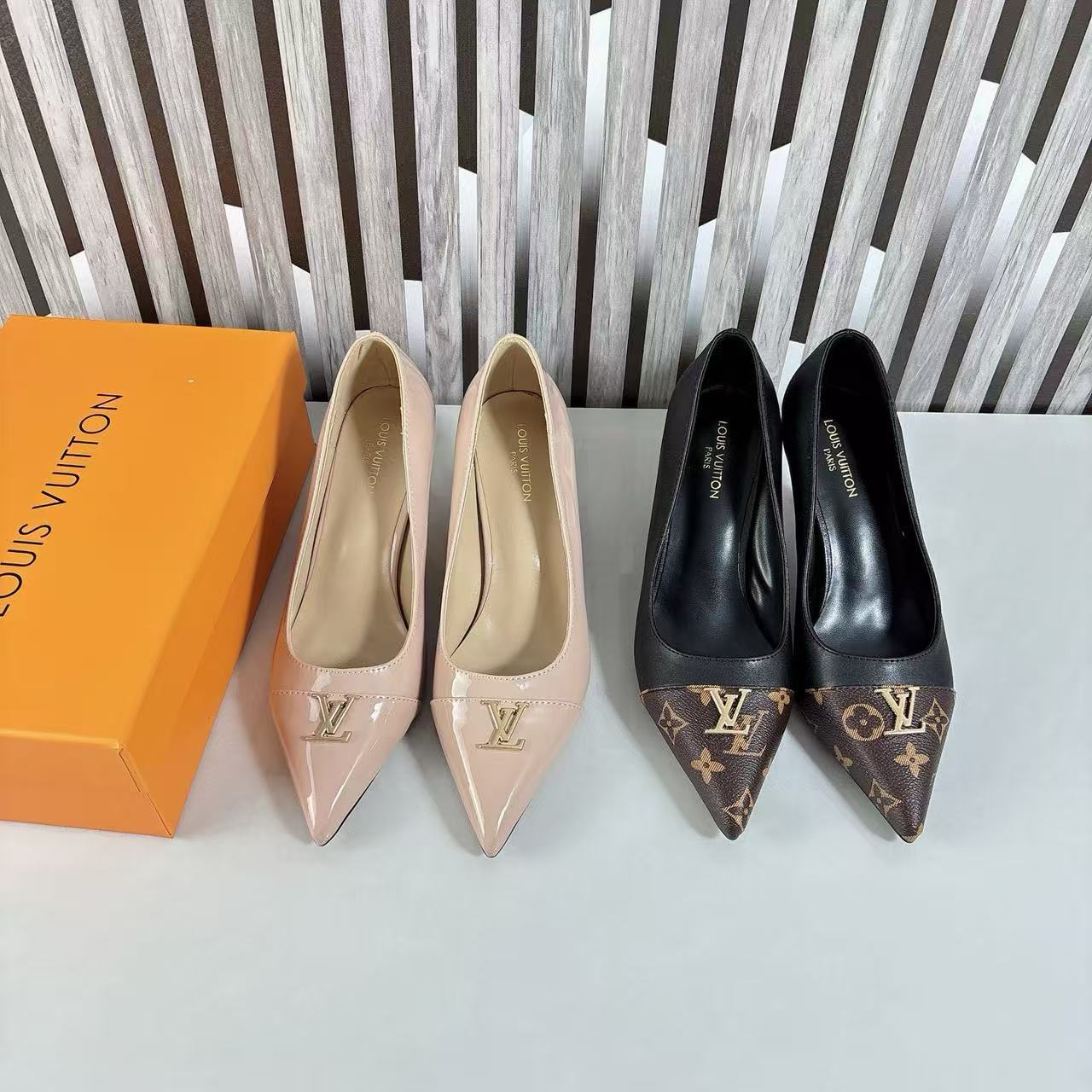 LV ポインテッドトゥ・ハイヒール【50％割引+送料無料】