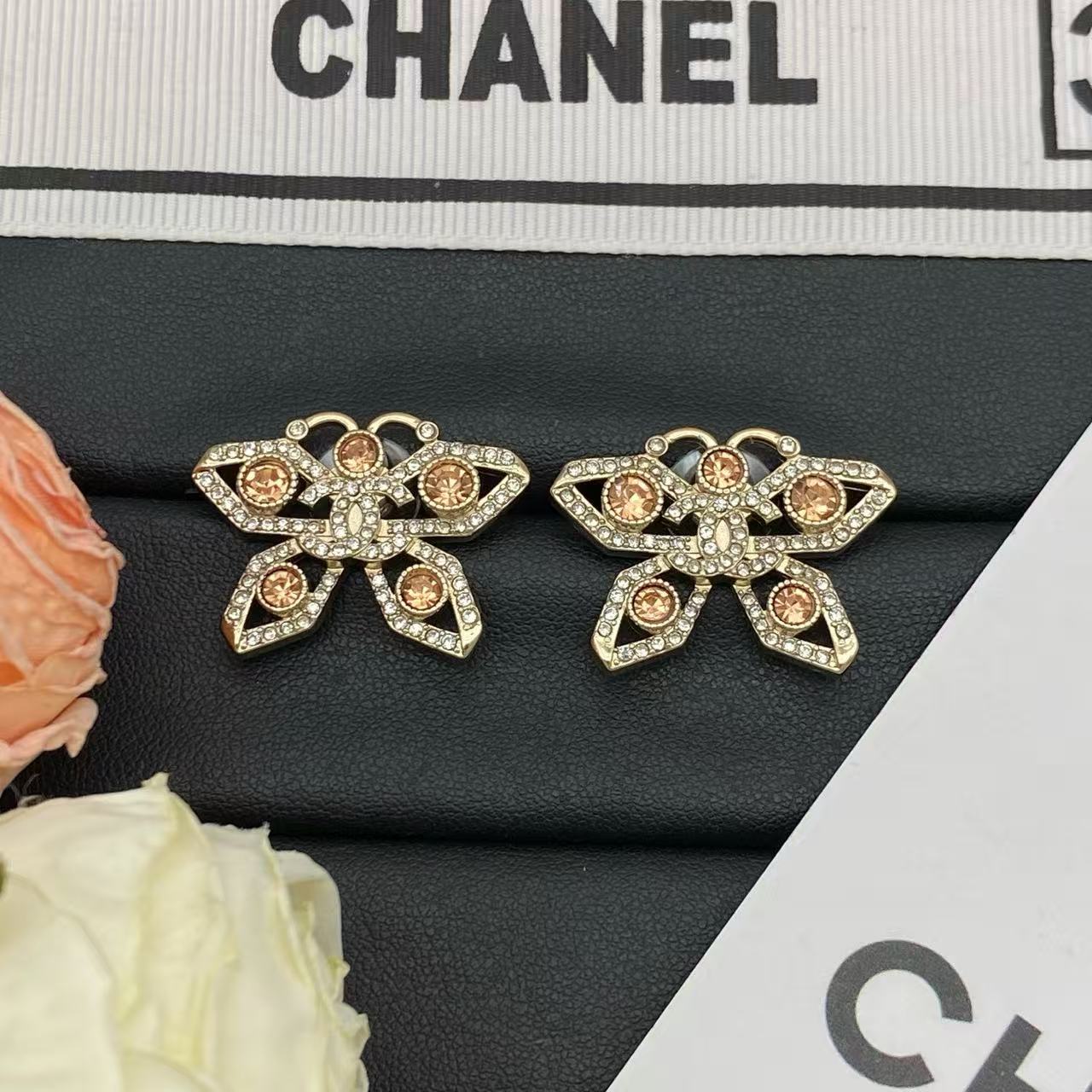 CHANE1 ダブルC ダイヤモンドスタッドピアス【50％割引+送料無料】