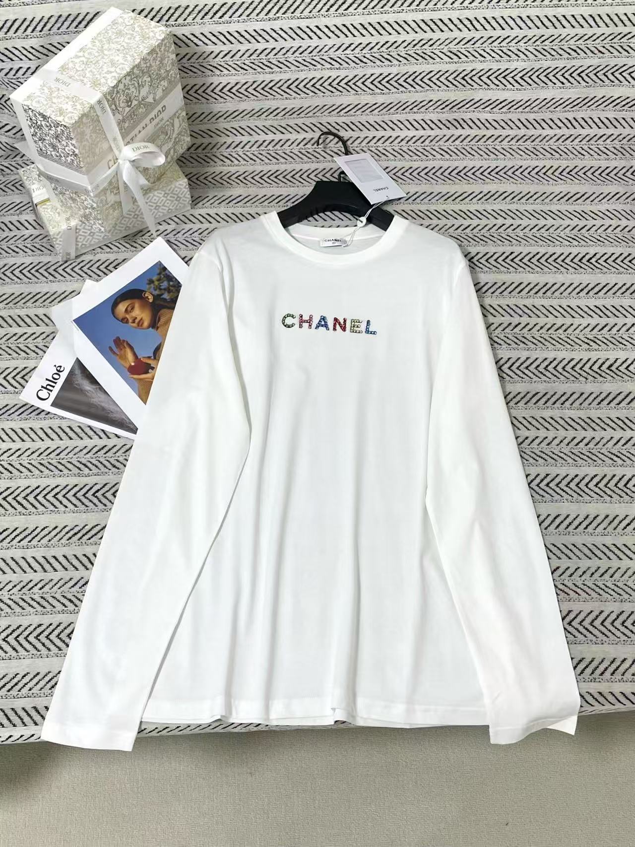 CHANE1 カラフルレター 長袖Tシャツ【50％割引+送料無料】