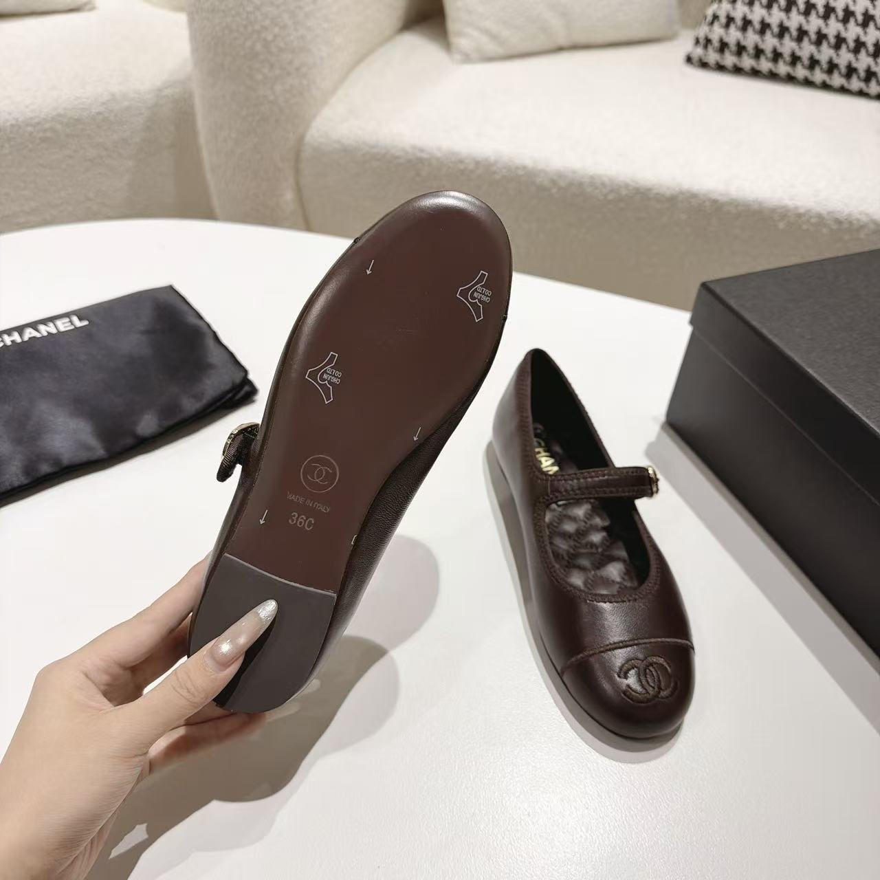 CHANE1 高品質シープスキン ダブルCフラットシューズ【50％割引+送料無料】