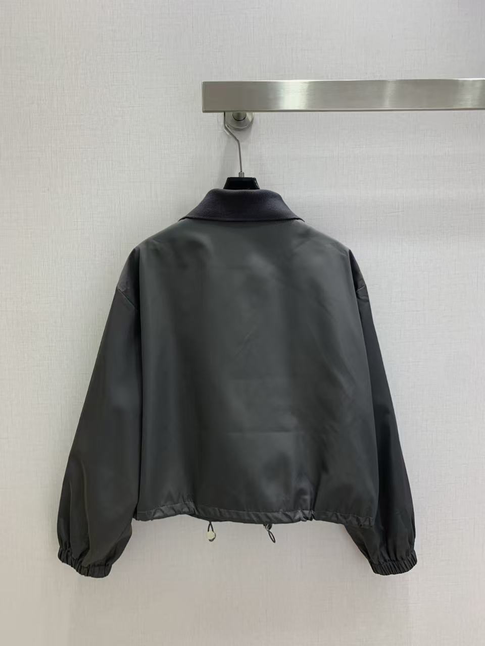PR4DA トライアングルロゴ ジップアップジャケット【50％割引+送料無料】
