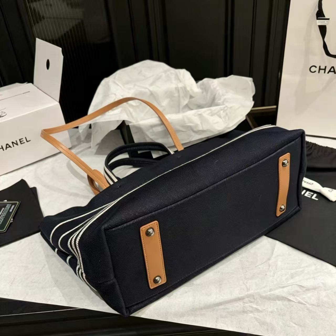 CHANE1 ダブルCストライプトートバッグ【50%割引+送料無料】