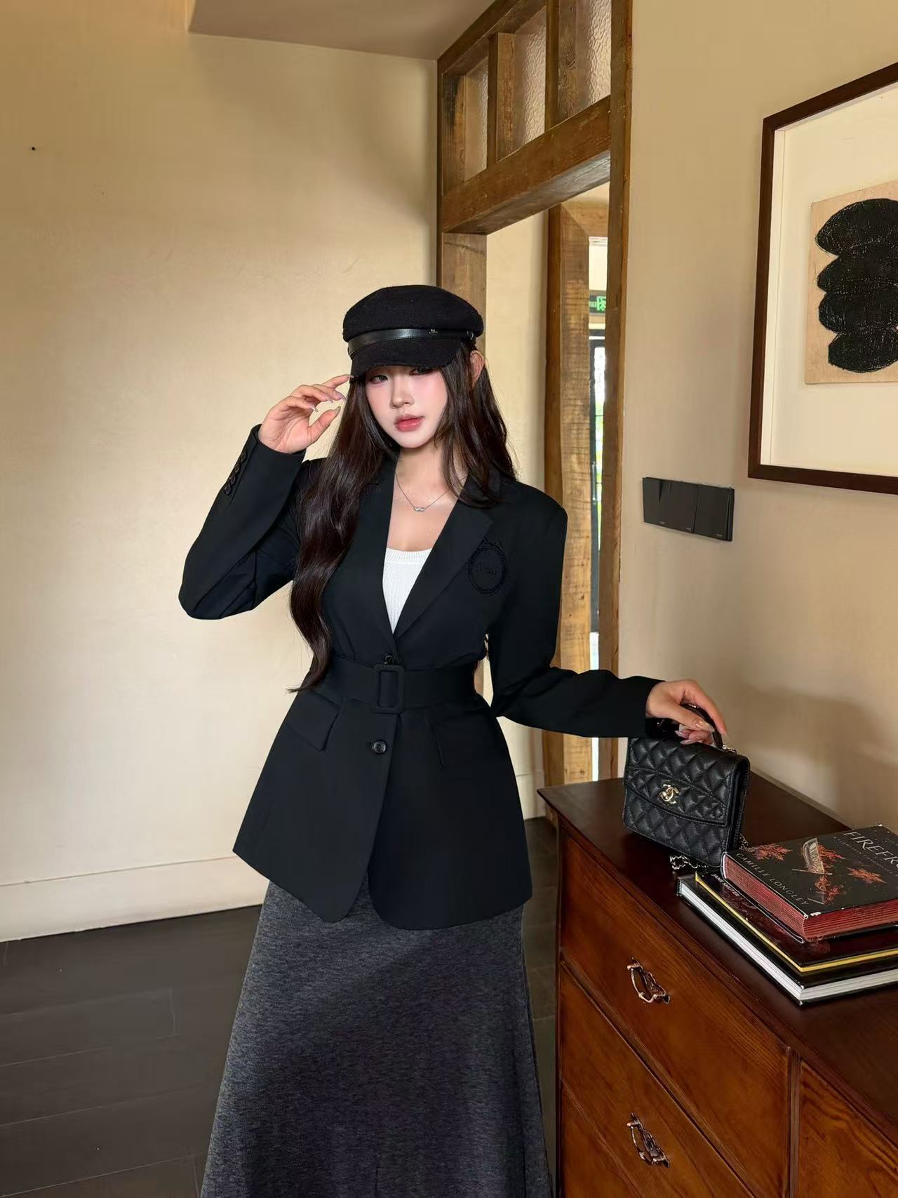 LV ハイクオリティ・シンプルロゴ・テーラードジャケット【50%割引+送料無料】