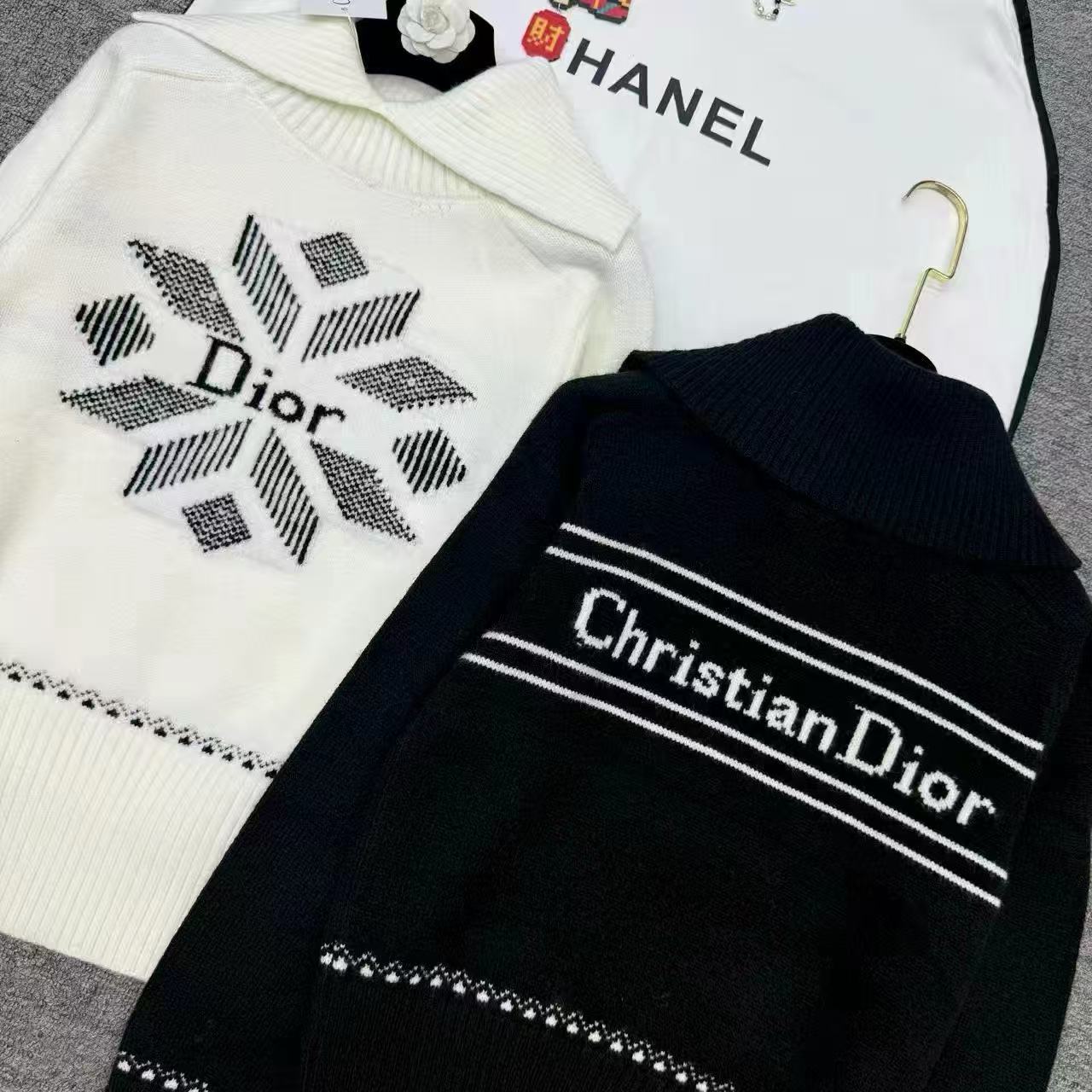 DIOR スノーフレーク柄襟付きウールセーター【50%割引+送料無料】