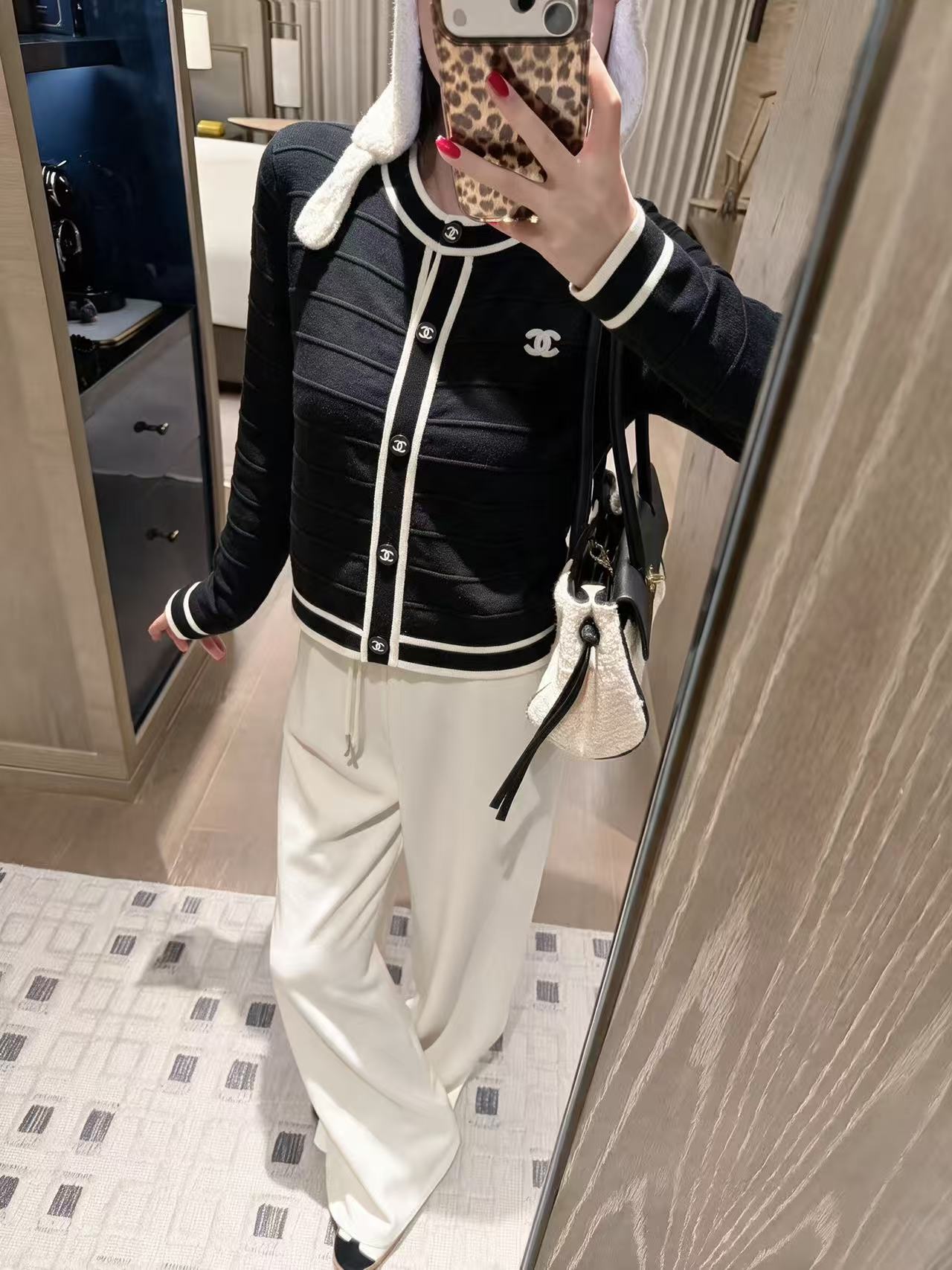 CHANEL ダブルC ウールカーディガン【50％割引+送料無料】