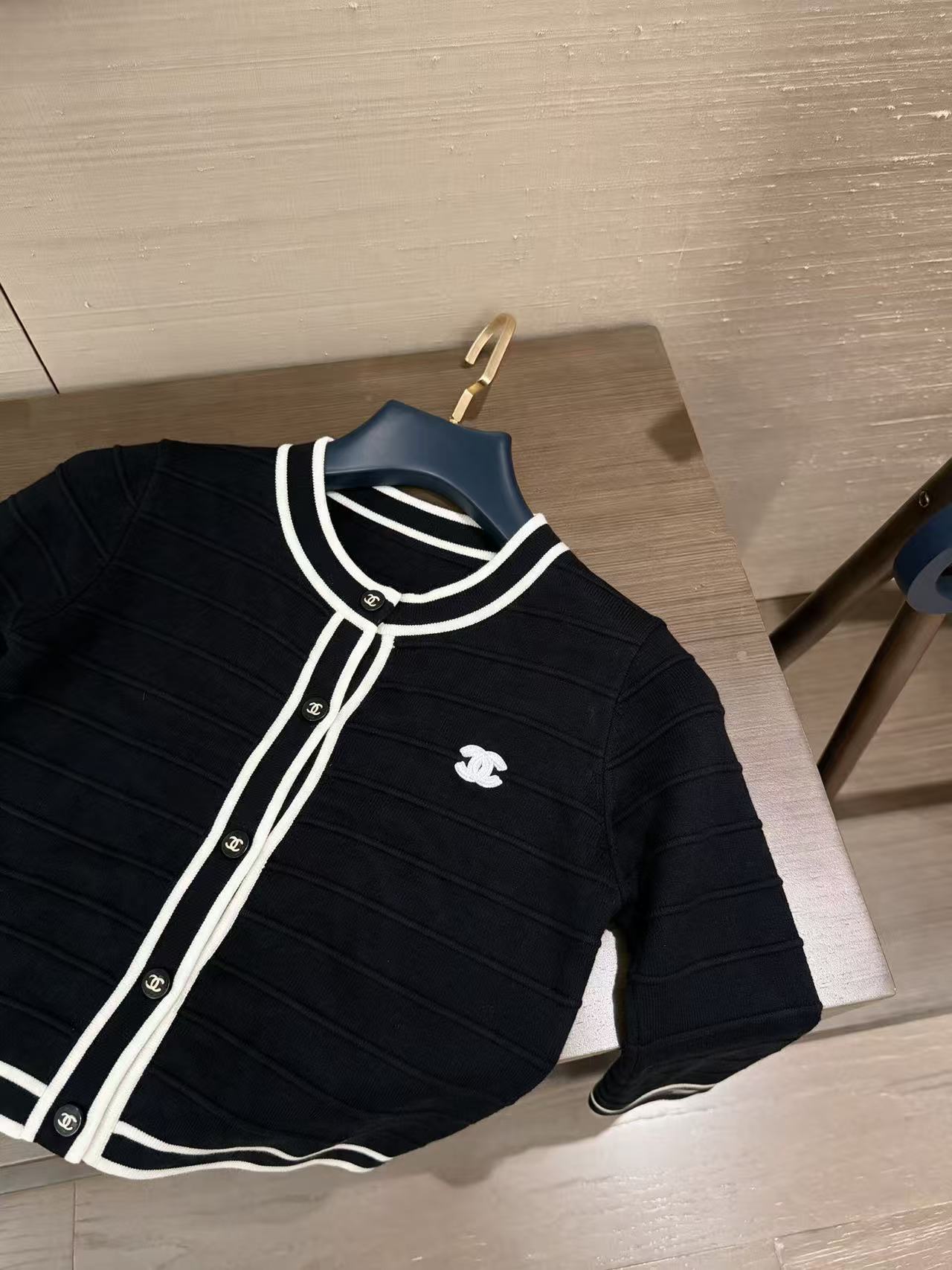 CHANEL ダブルC ウールカーディガン【50％割引+送料無料】