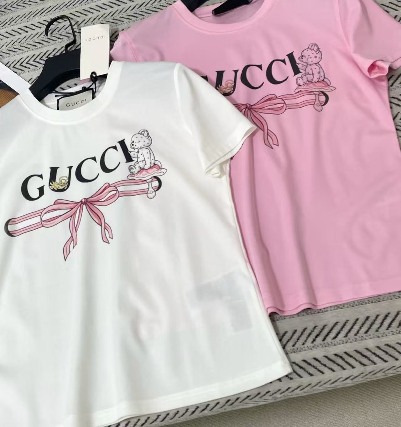 GUCC1 レターTシャツ【50％割引+送料無料】