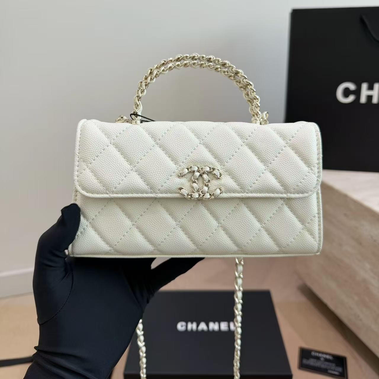 CHANE1 kellyキャビアチェーンバッグ【50％割引+送料無料】