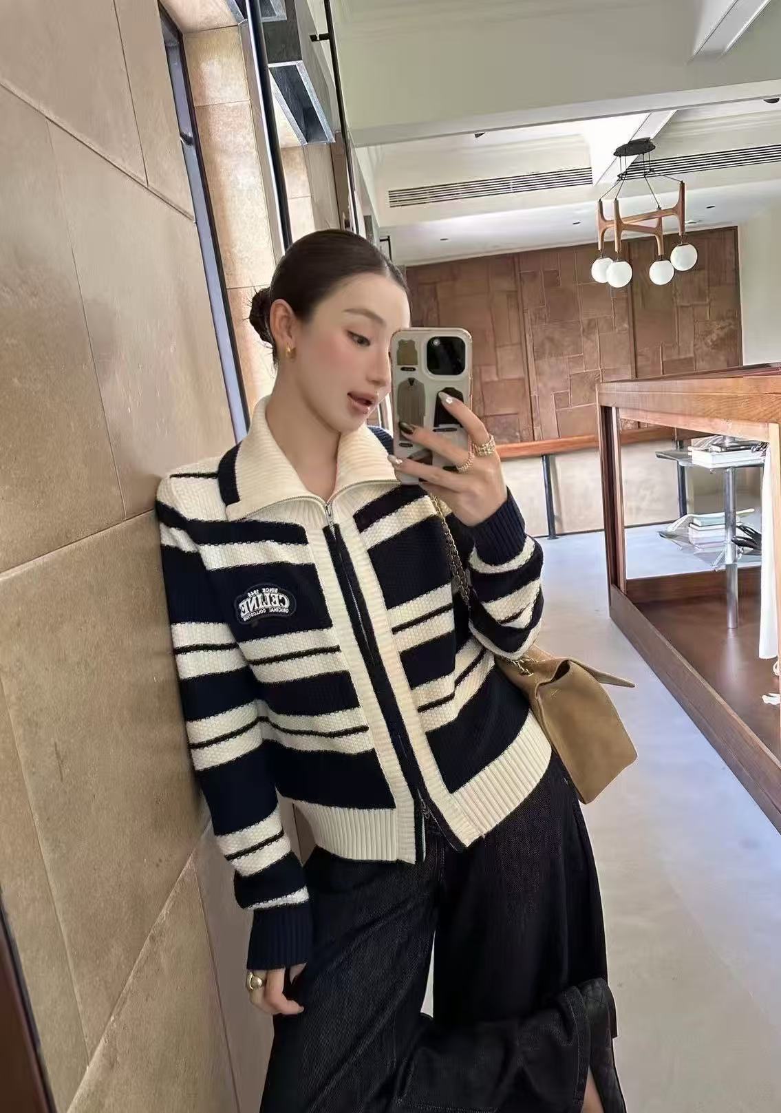 CELINE ストライプ襟付きウールカーディガン【50％割引+送料無料】