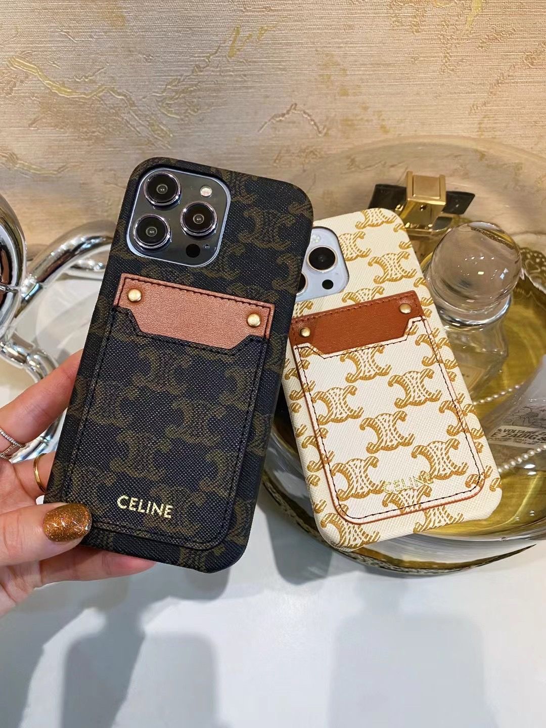 [CEL1NE]24新着レザーカードホルダー携帯電話ケース📱【50％割引+送料無料】