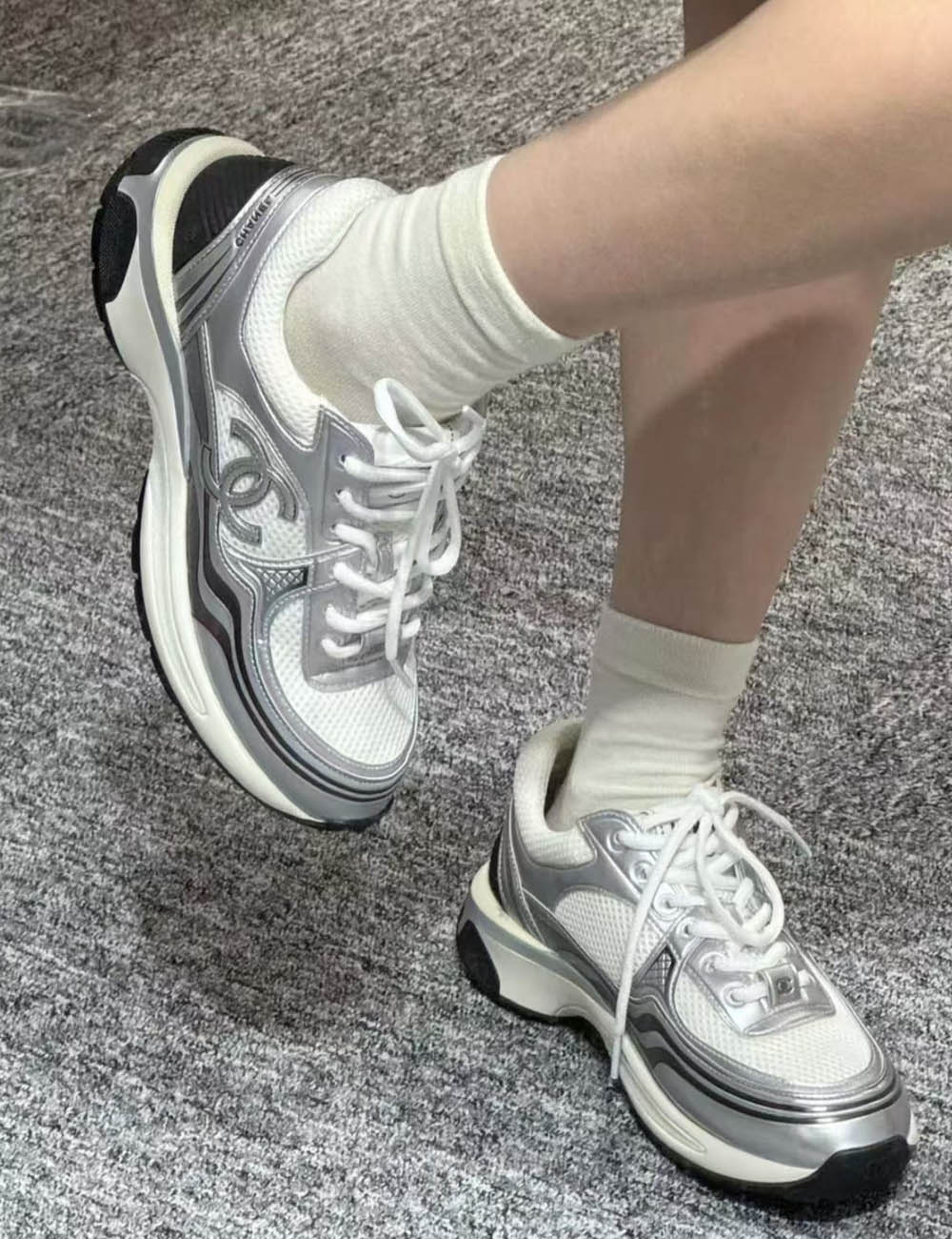 🎁CHANE1 新作シューズ👟