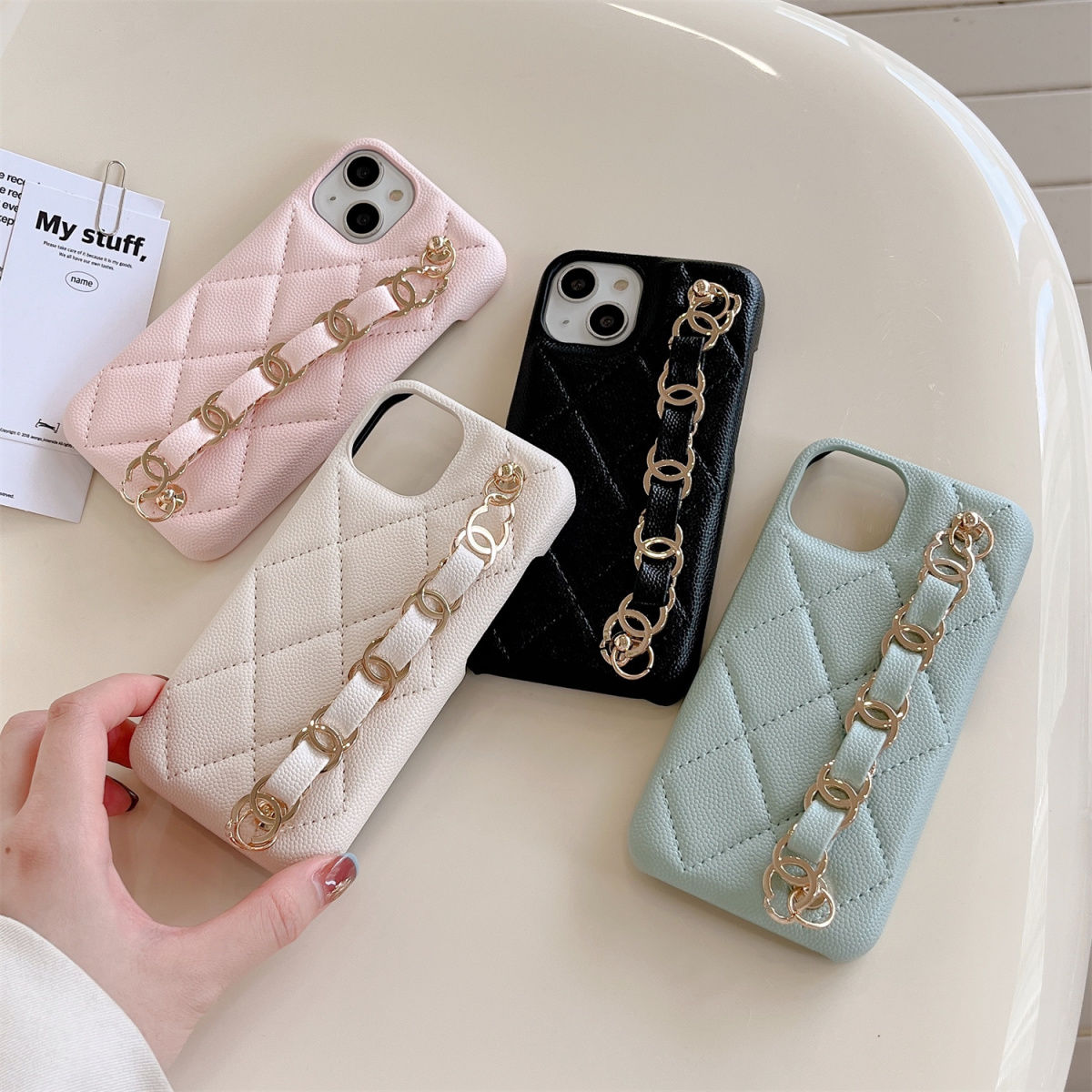 [CHANE1]👄レザーダイヤモンドパターンリストバンドフォンケース📱【50%オフ+送料無料】