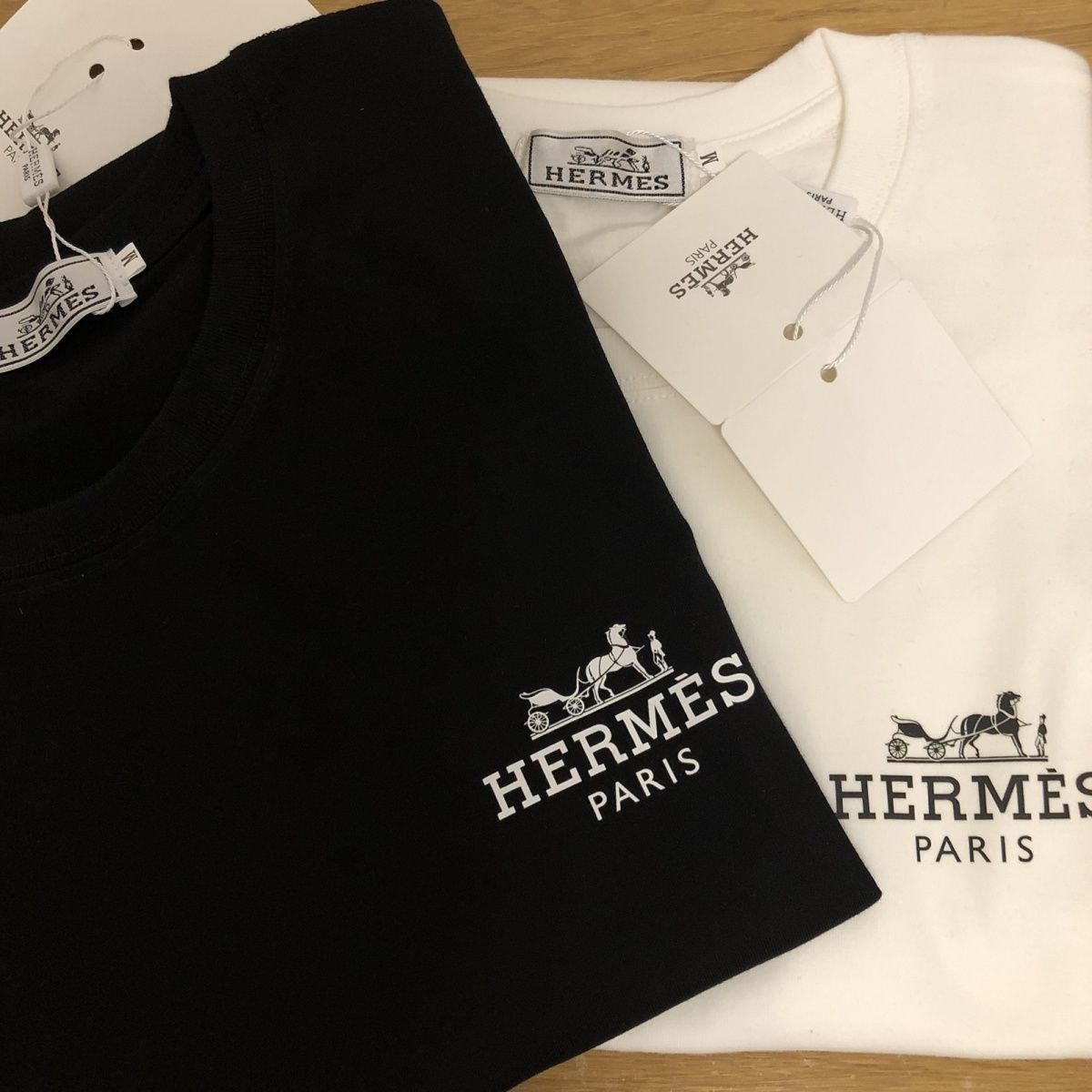 HERME5 プリントクルーネックTシャツ【 50％割引+送料無料】