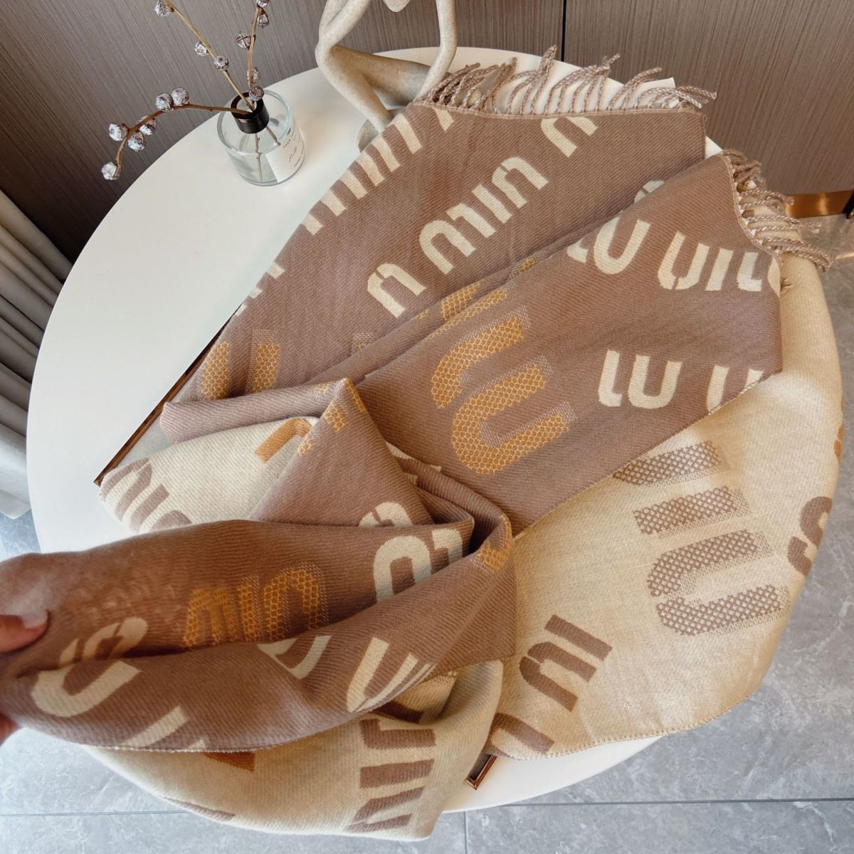 [M1UM1U]🧣リバーシブルフリンジスカーフ🧣【50％割引+送料無料】