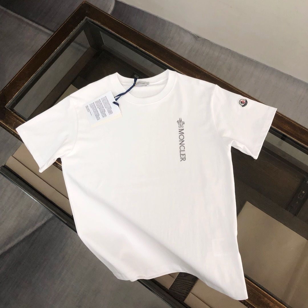 M0NECLER レタープリント クルーネック Tシャツ【 50％割引+送料無料】