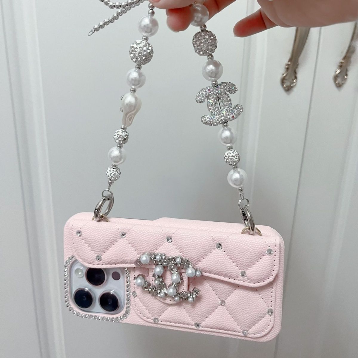📱CHANELカスタムシャネルの携帯ケース💎