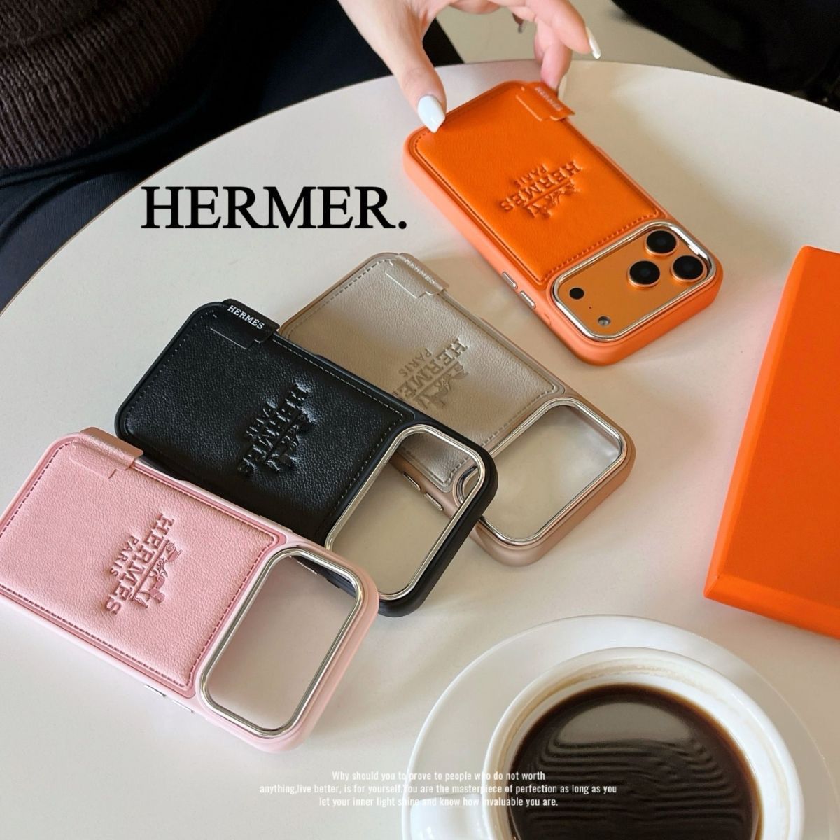 📱エルメスのメタルレンズ付きスマホケース💎