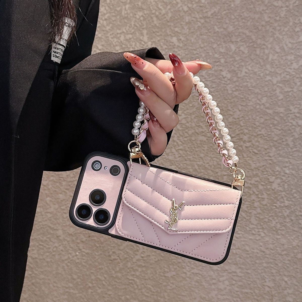 📱YSLチェーンスマホケース💎