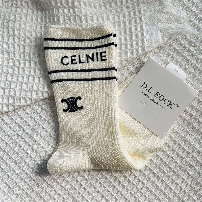 🧦[CEL1NE]ホットスタンプレターソックス【50％割引+送料無料】🧦