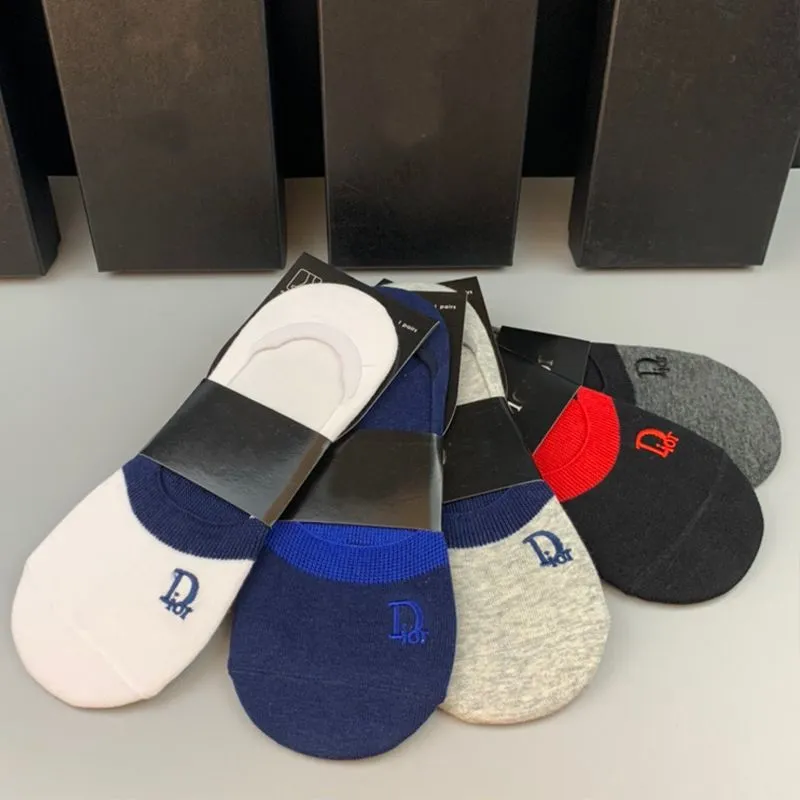 DI0R スポーツソックス【 50％割引+送料無料】