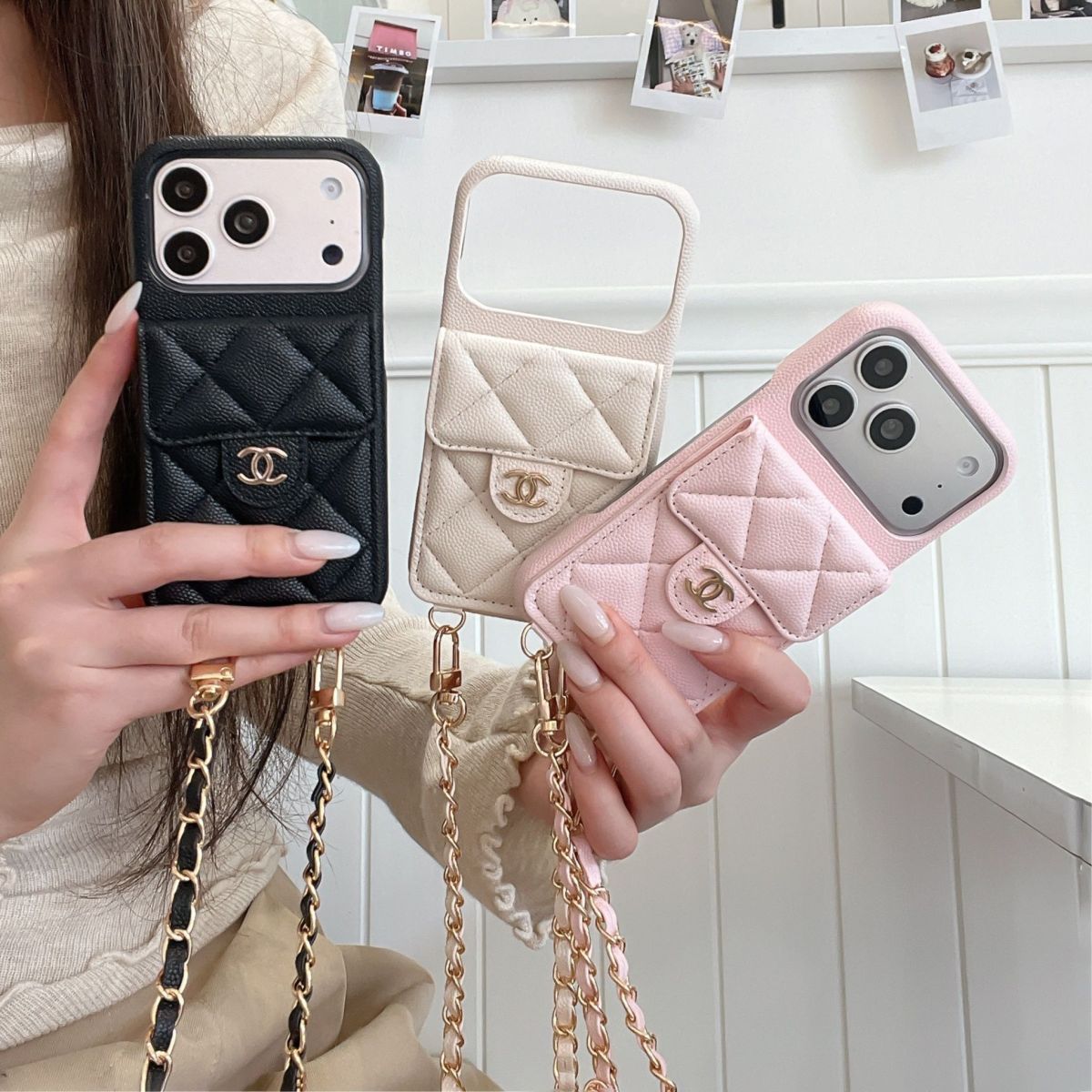 📱シャネルのチェーンカードホルダー付きスマホケース💎