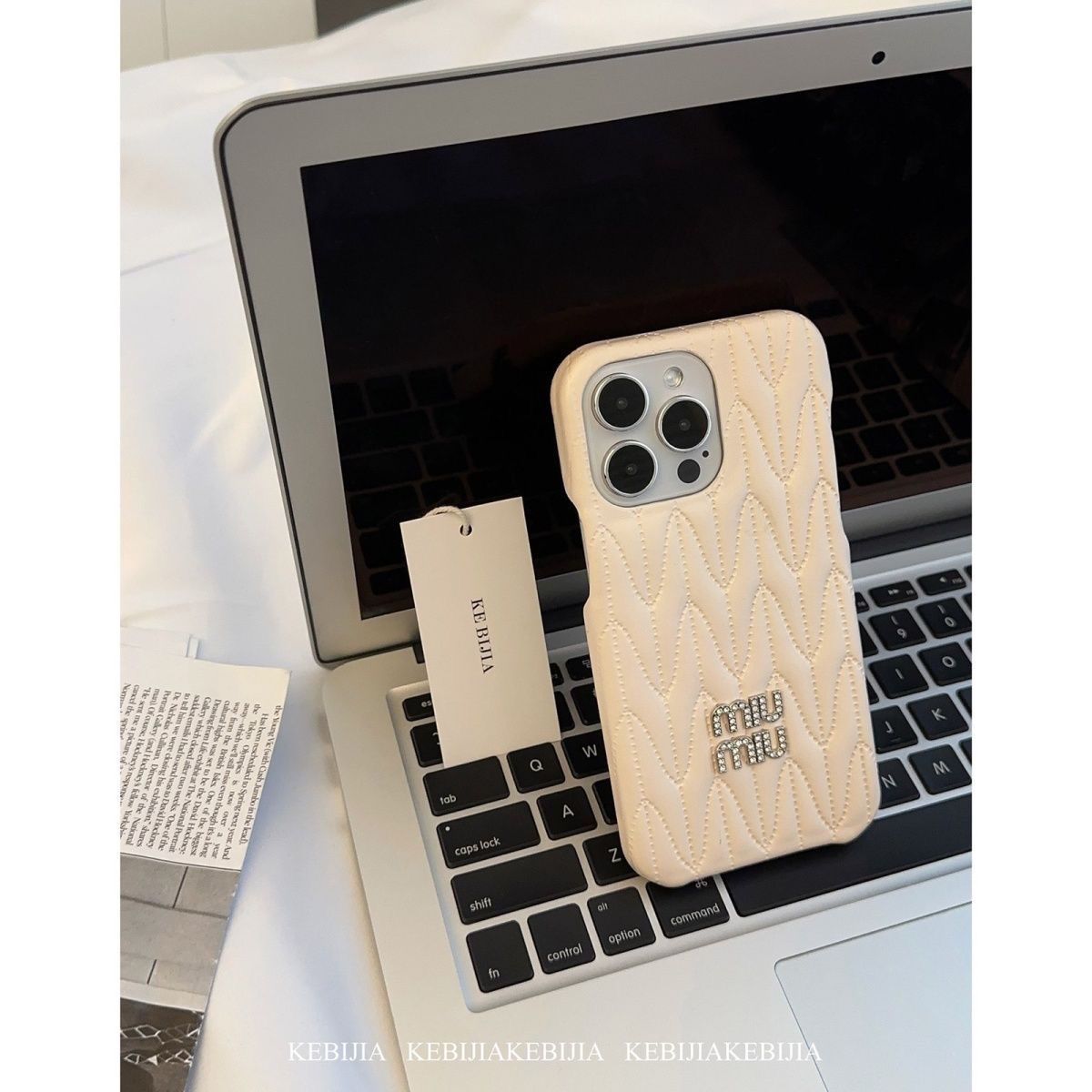 24新着📿革製の電話ケース📿📱パール【50％割引+送料無料】