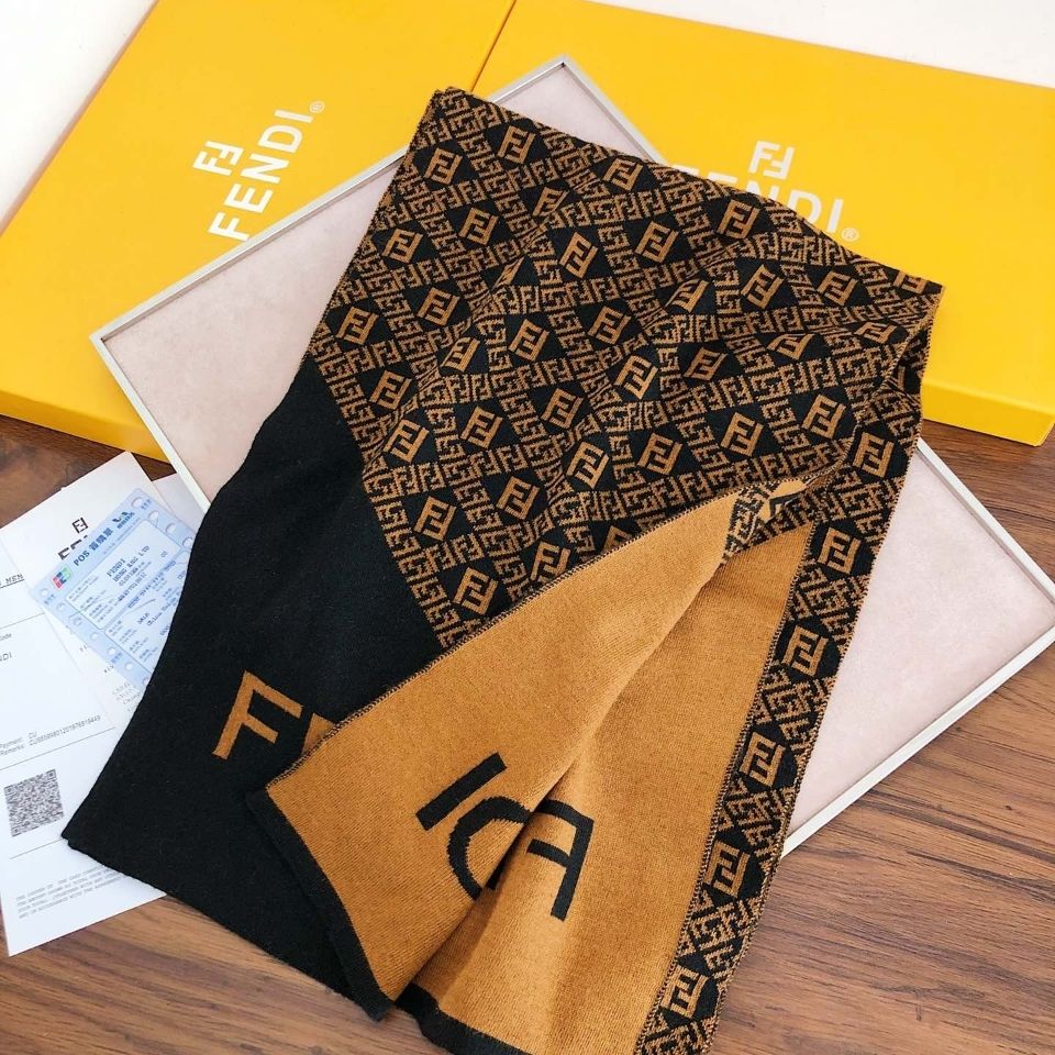 [FEND1]🧣フリンジ付きウールスカーフ🧣【50％割引+送料無料】