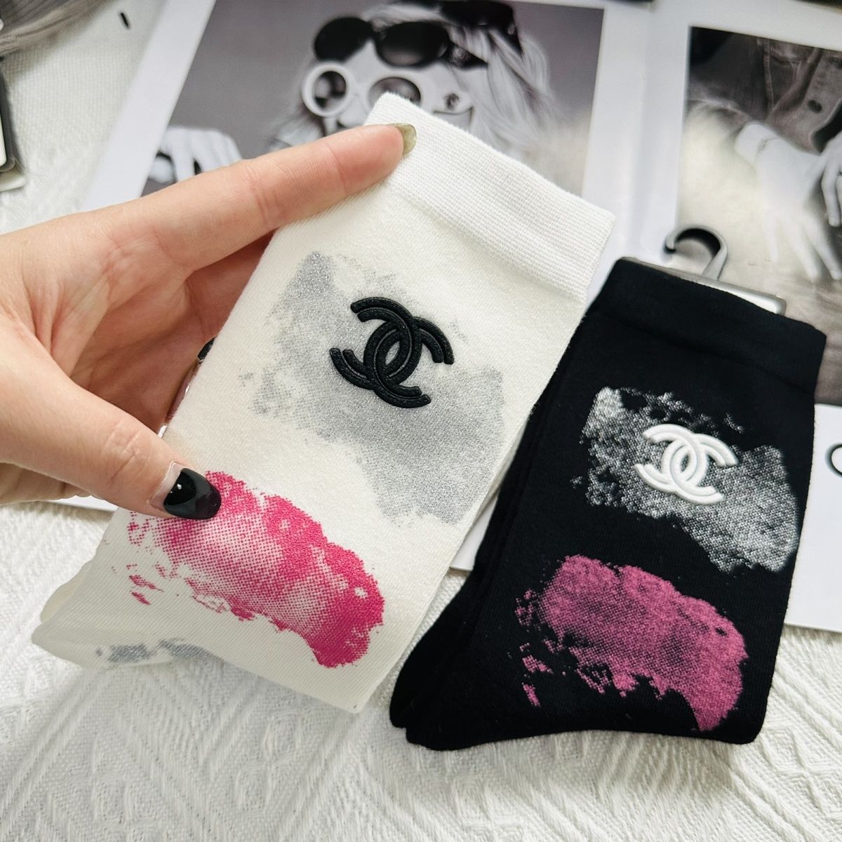 🧦[CHANE1]絞り染めのペイントソックス【50％割引+送料無料】🧦