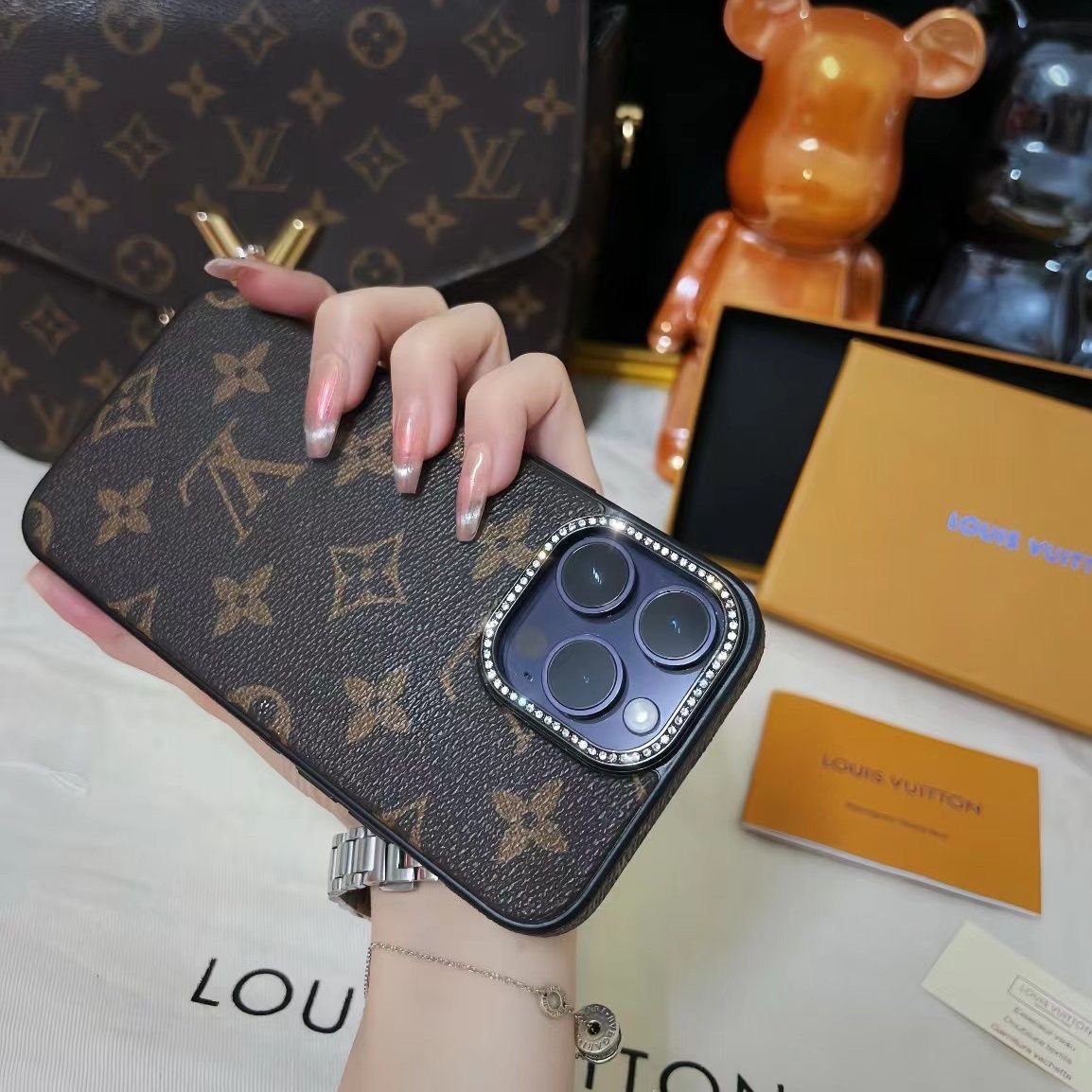 📱【Iv 】レザープリント携帯電話ケース📱【50%割引+送料無料】