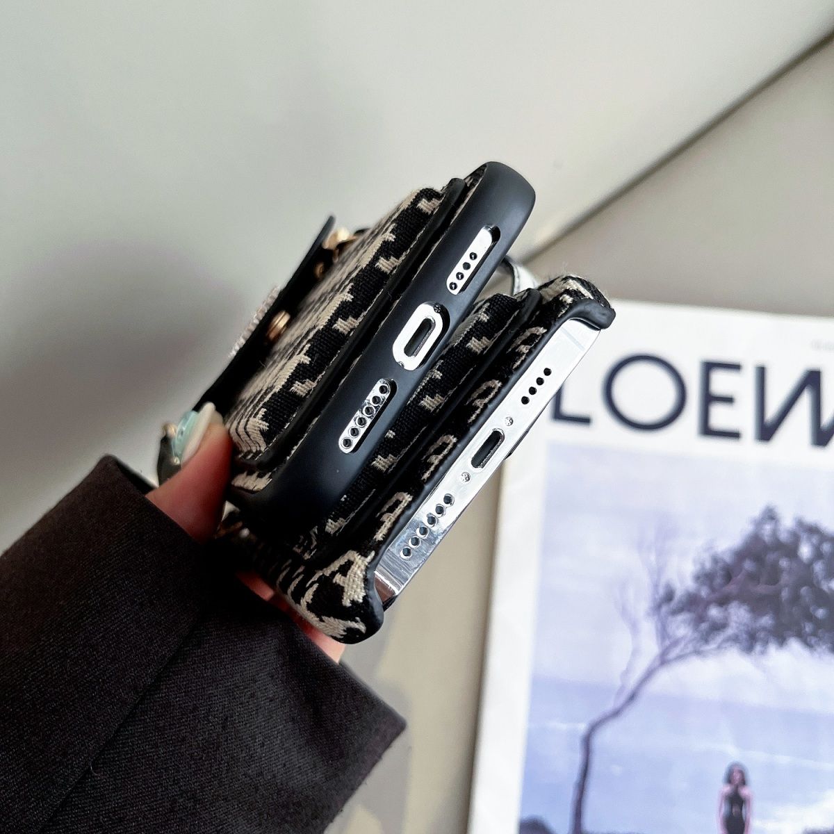 [DI0R]👄カードケース 携帯電話ケース📱【50%オフ+送料無料】