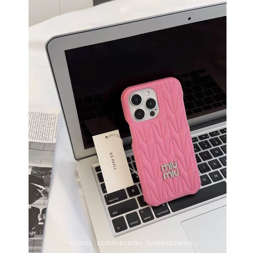 24新着📿革製の電話ケース📿📱パール【50％割引+送料無料】