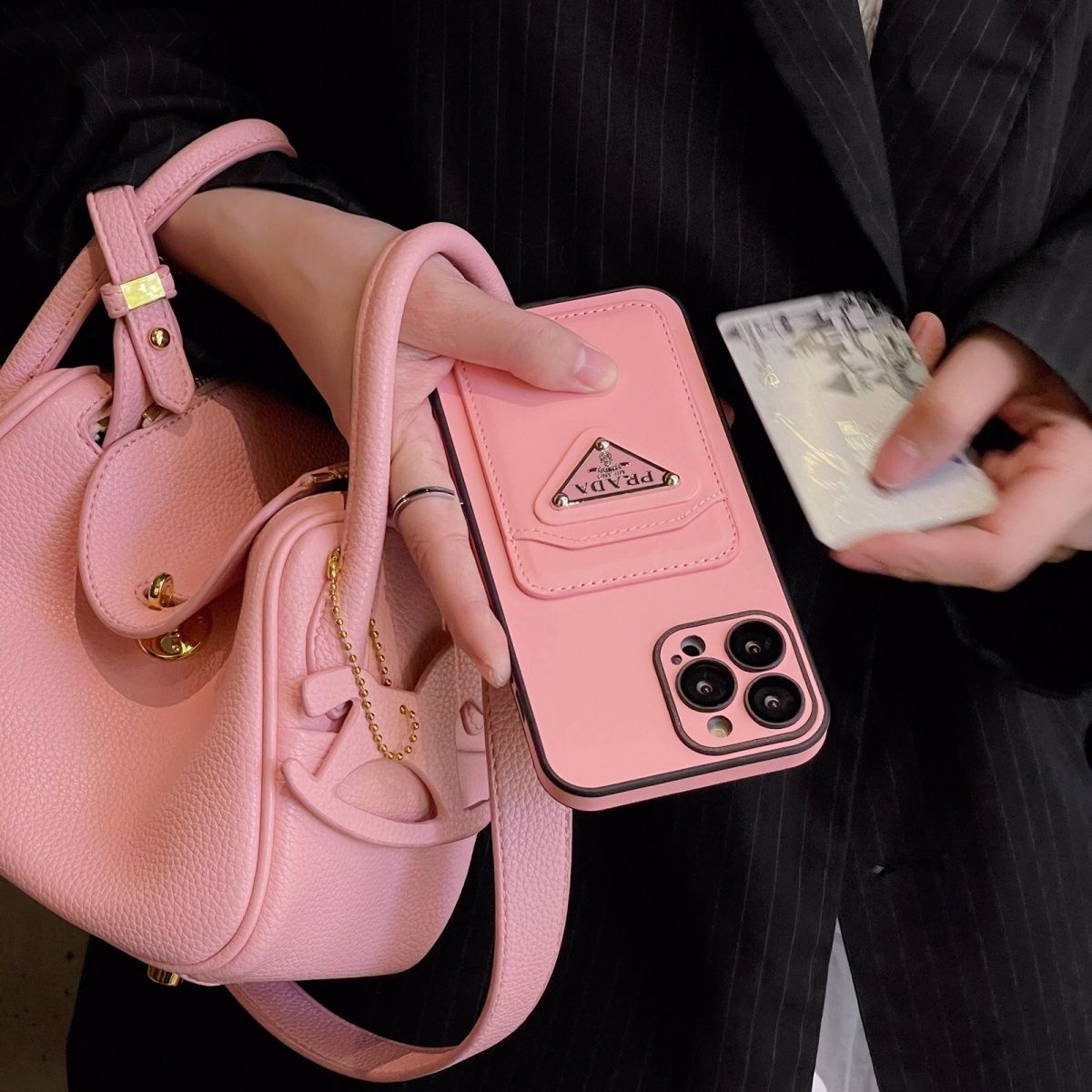 [PRAD4]👄プラダ カードホルダー 携帯電話ケース📱【50%オフ+送料無料】