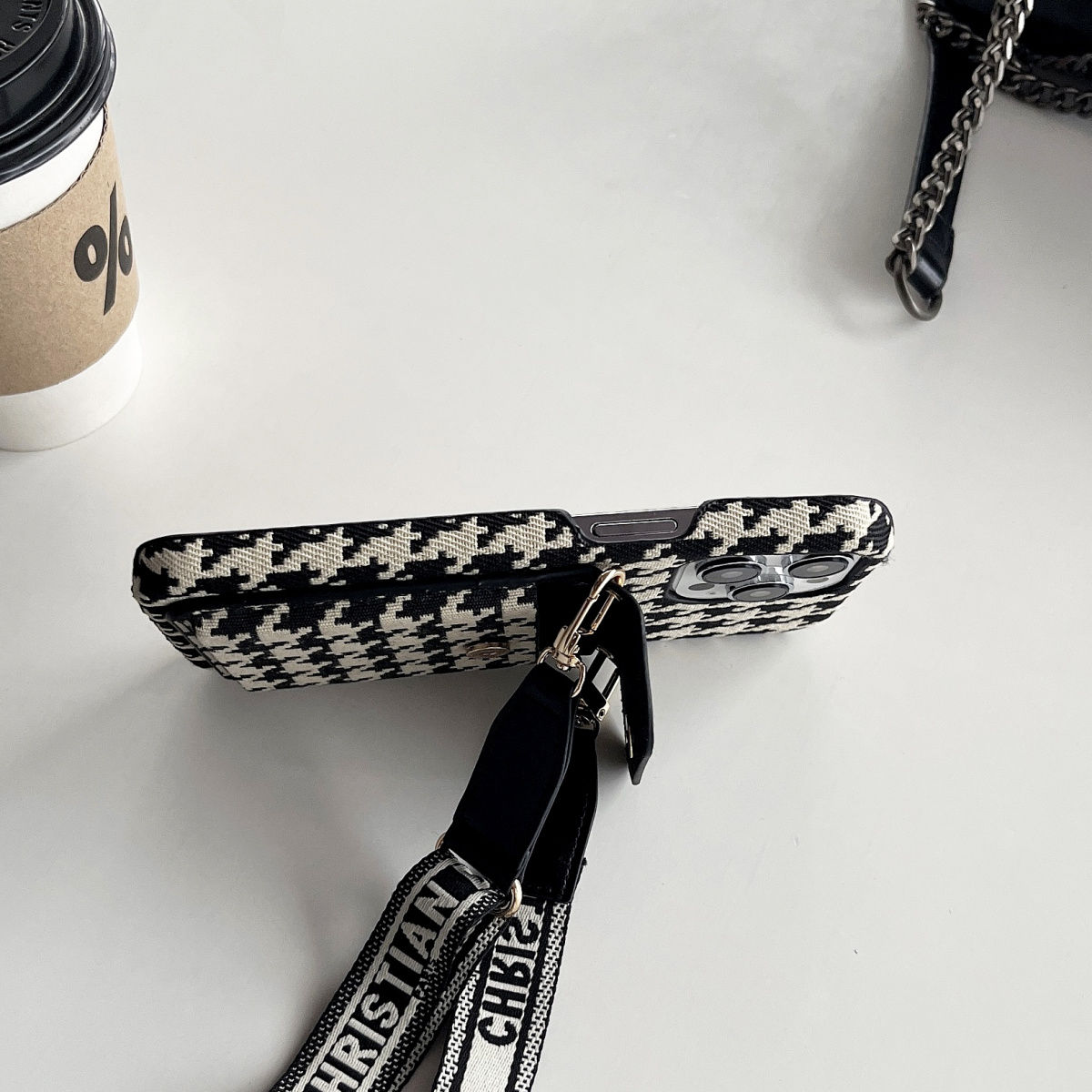 [DI0R]👄カードケース 携帯電話ケース📱【50%オフ+送料無料】