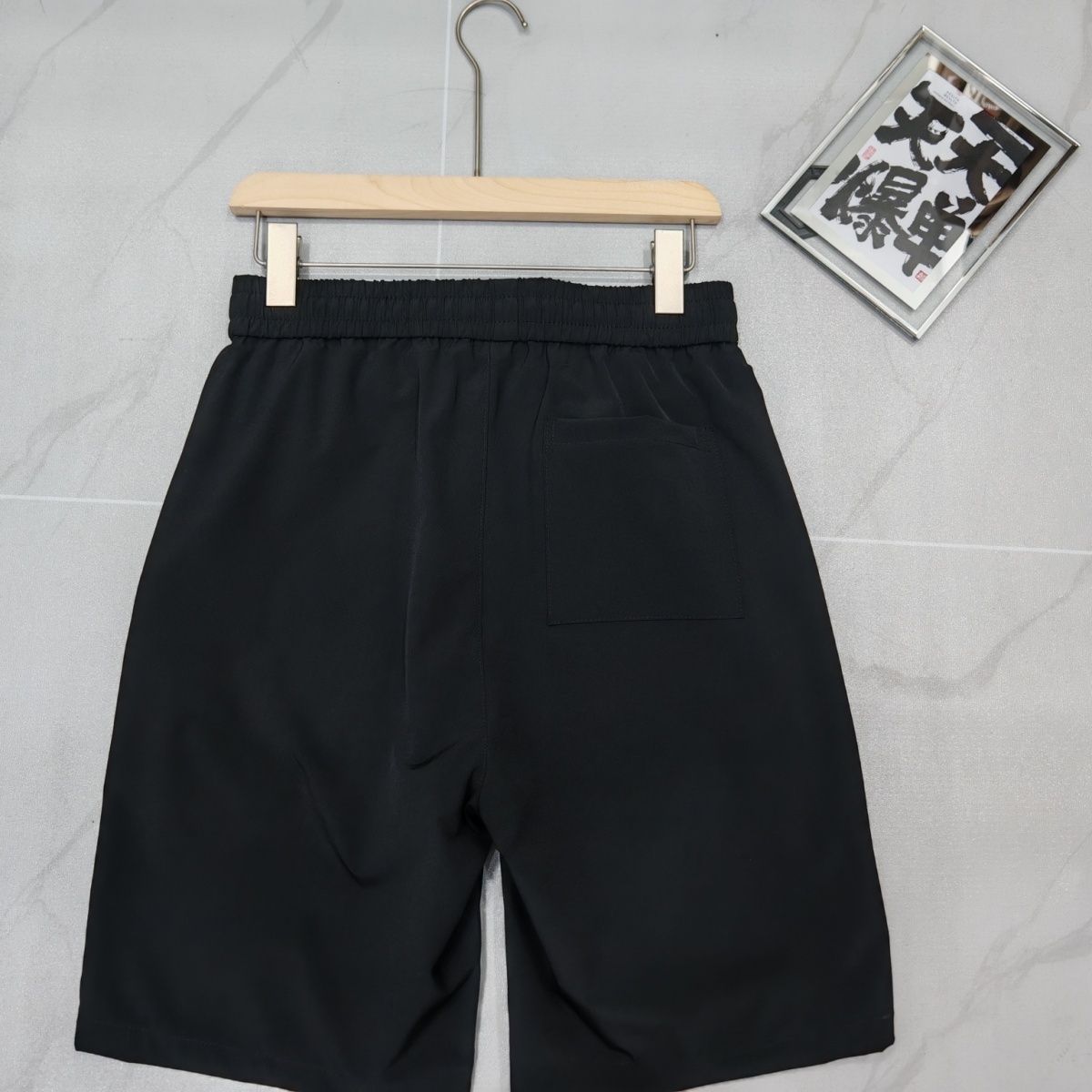 M0NECLER プリントショーツ【 50％割引+送料無料】