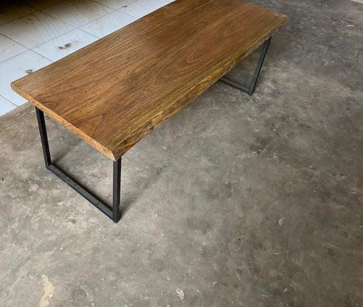 Live Edge Coffee Table 