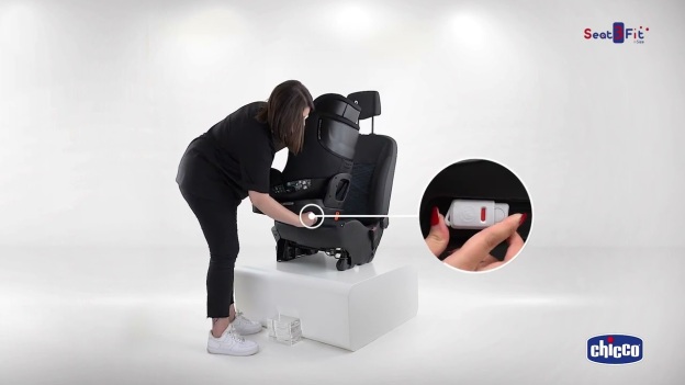 [Free Gift Worth RM325.90] Seat3Fit i-Size Air