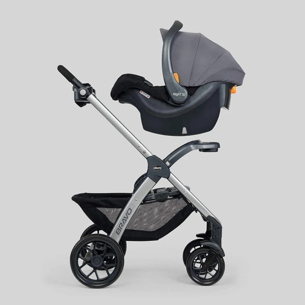 Chicco Bravo Trio Travel System (Minerale) -  Carrier Expiry: Jan 2027