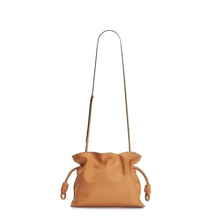 LOEWE ∞∞ Flamenco Mini leather クラッチ 