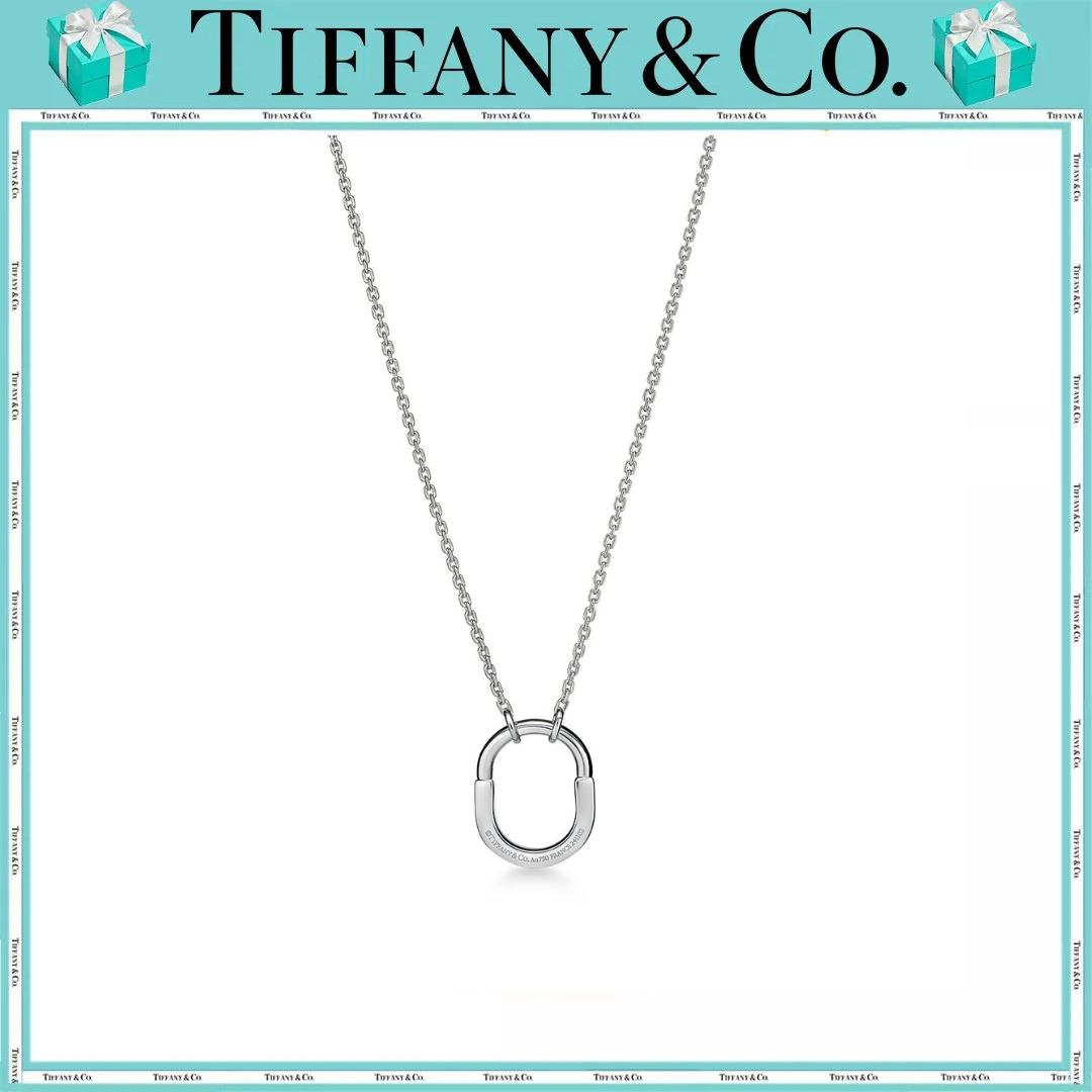 ティファニー ロック スモール ペンダント ホワイトゴールド