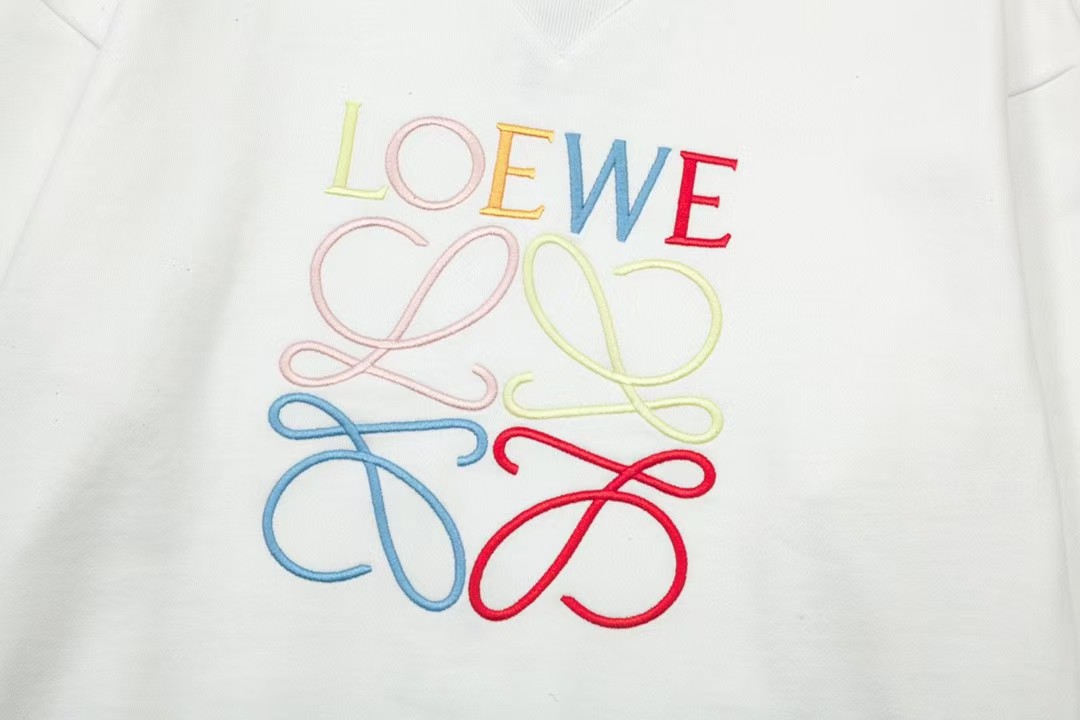 LOEWE ロエベ トレーナー アナグラムレディース スウェットシャツ クルーネック ロゴ刺繍 長袖