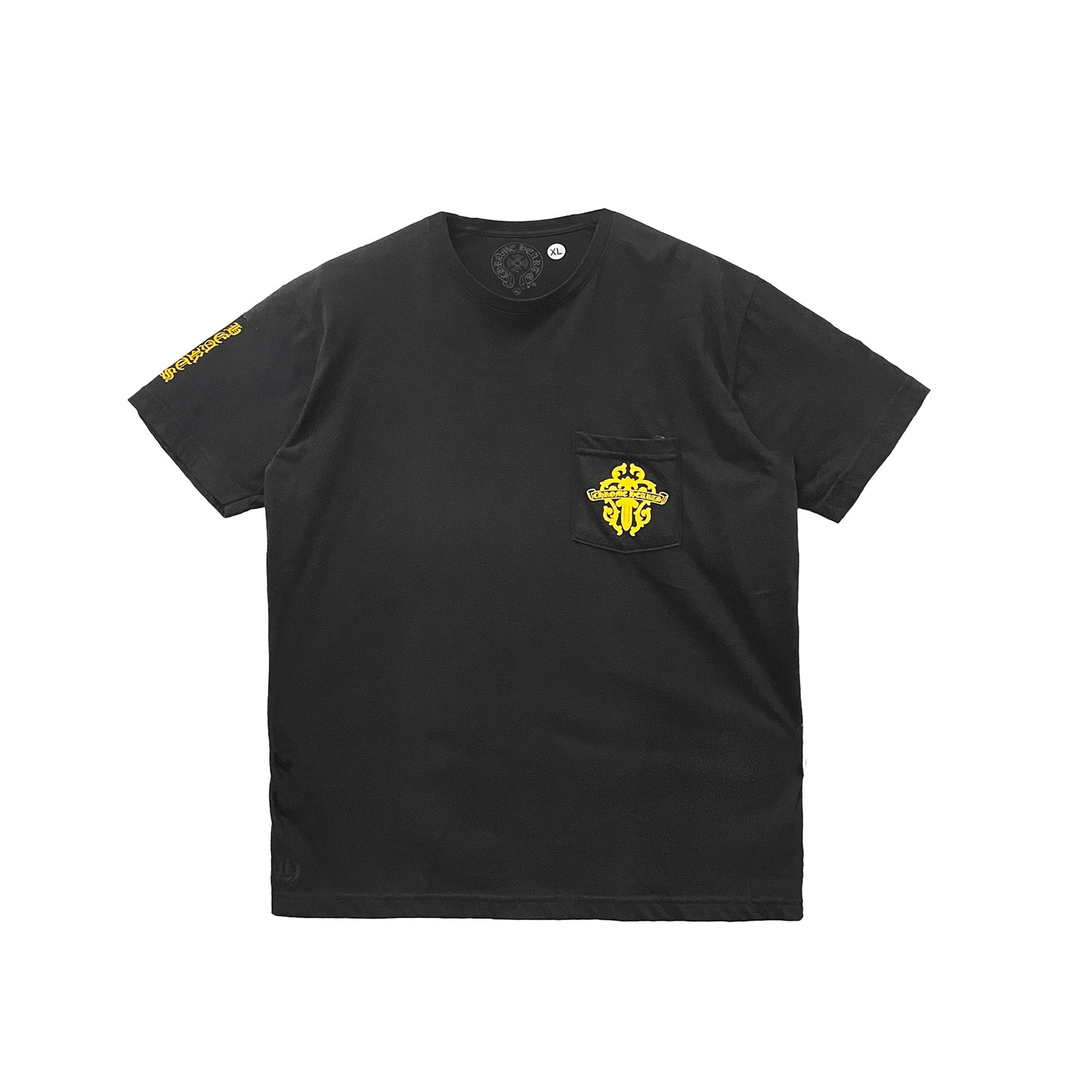 CHROME HEARTS (クロムハーツ) イエロースクリプトダガーロゴ半袖Tシャツ