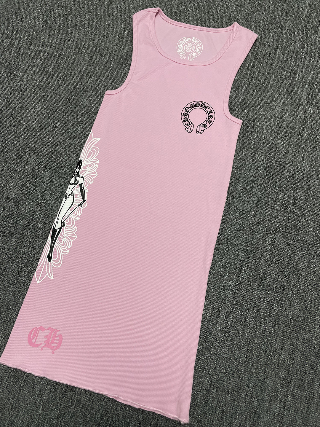 クロムハーツ Vネックプリント半袖Tシャツ レディース フィット