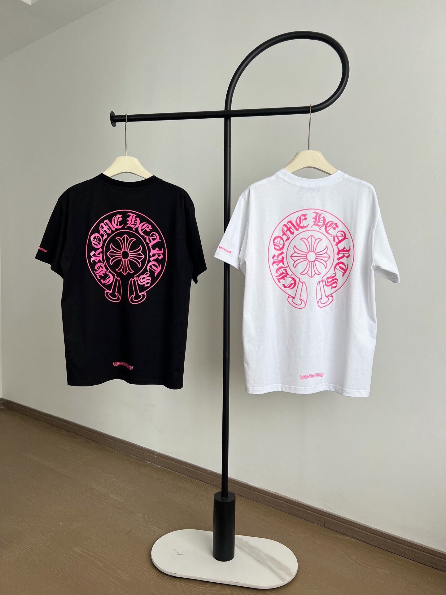 Chrome Heartsクロムハーツ ホースシューロゴ 半袖 Tシャツ