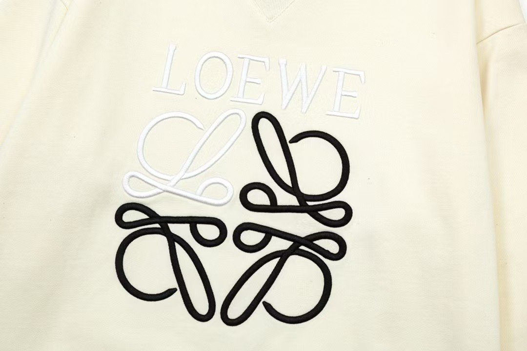 LOEWE ロエベ トレーナー アナグラムレディース スウェットシャツ クルーネック ロゴ刺繍 長袖