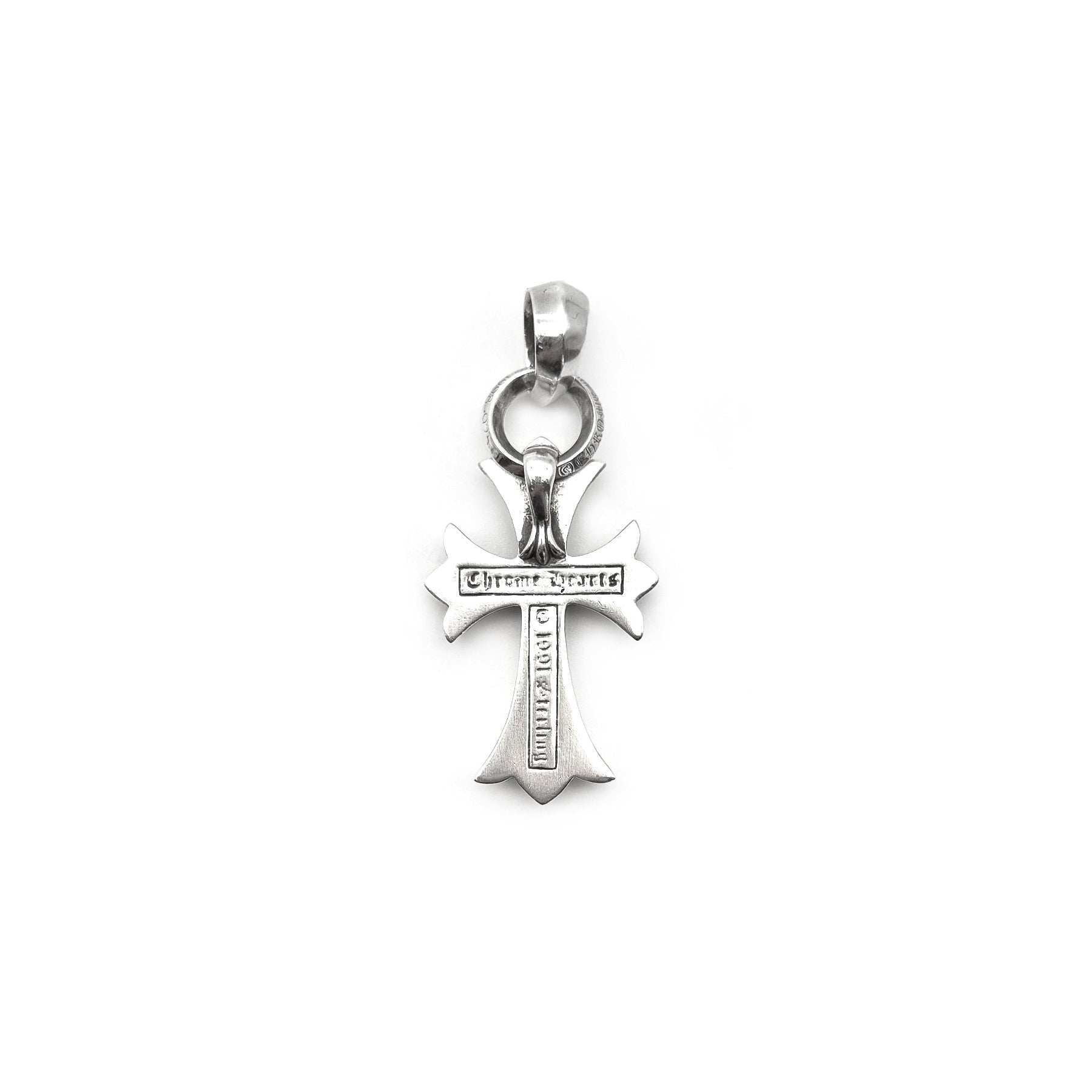 Chrome Hearts クロムハーツ ダイヤモンド付きシルバークロスペンダント