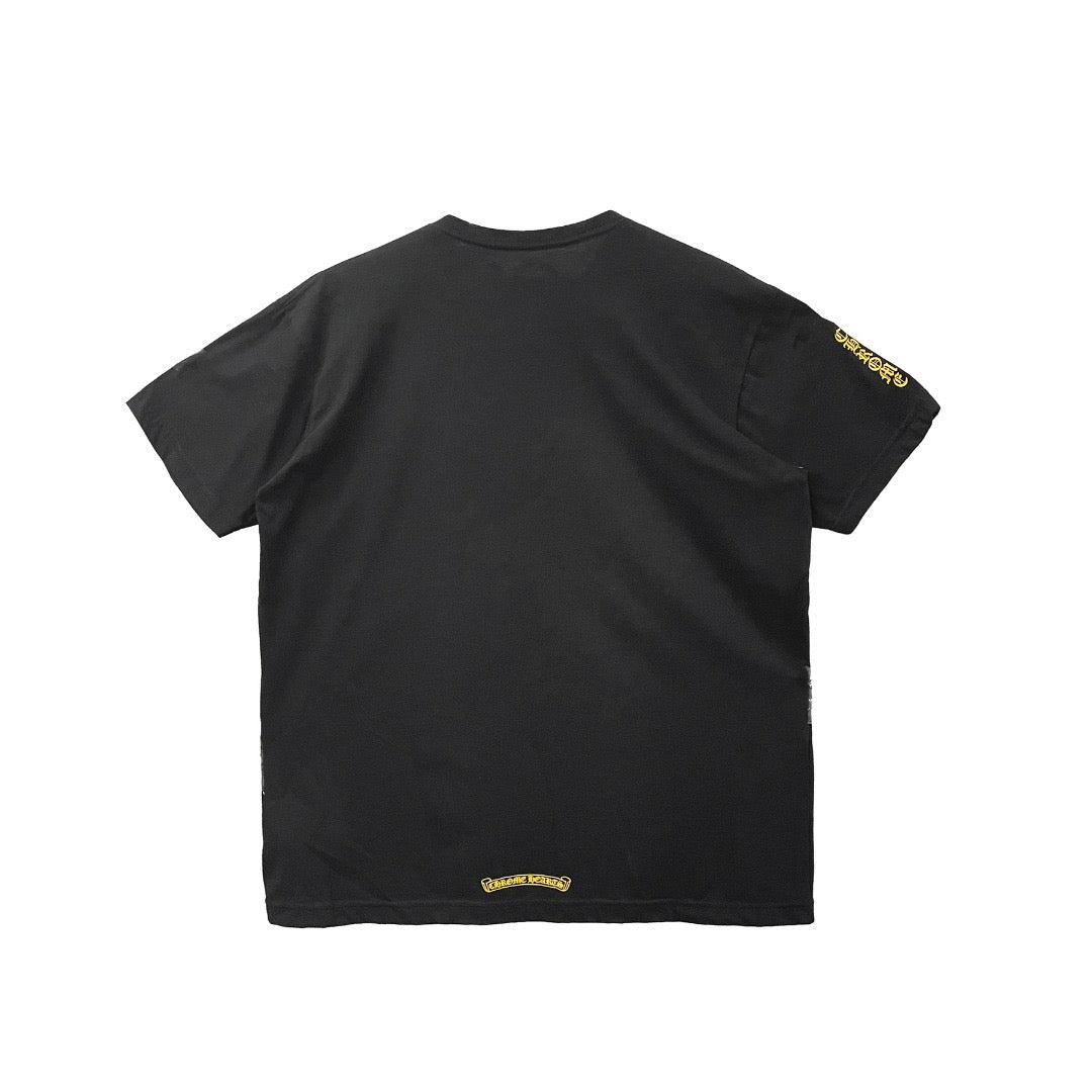 CHROME HEARTS (クロムハーツ) イエロースクリプトダガーロゴ半袖Tシャツ