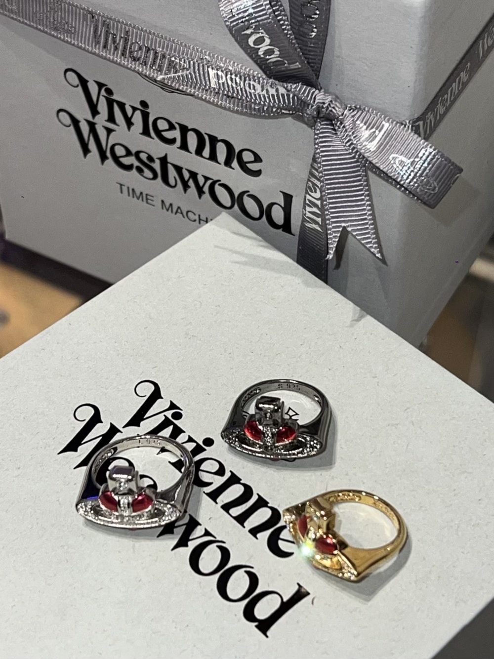  Vivienne Westwood ヴィヴィアン・ウエストウッド NEW DIAMANTE HEART リング