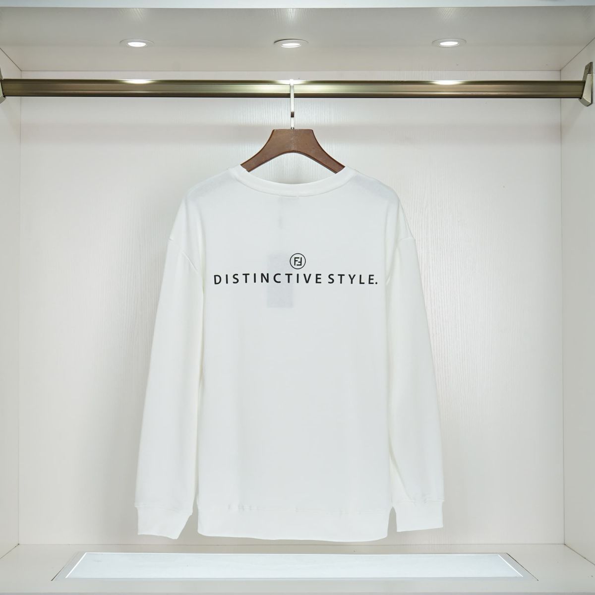 FENDI パーカー フェンディ プリントおしゃれ 丸首 通勤 通学 男女兼用