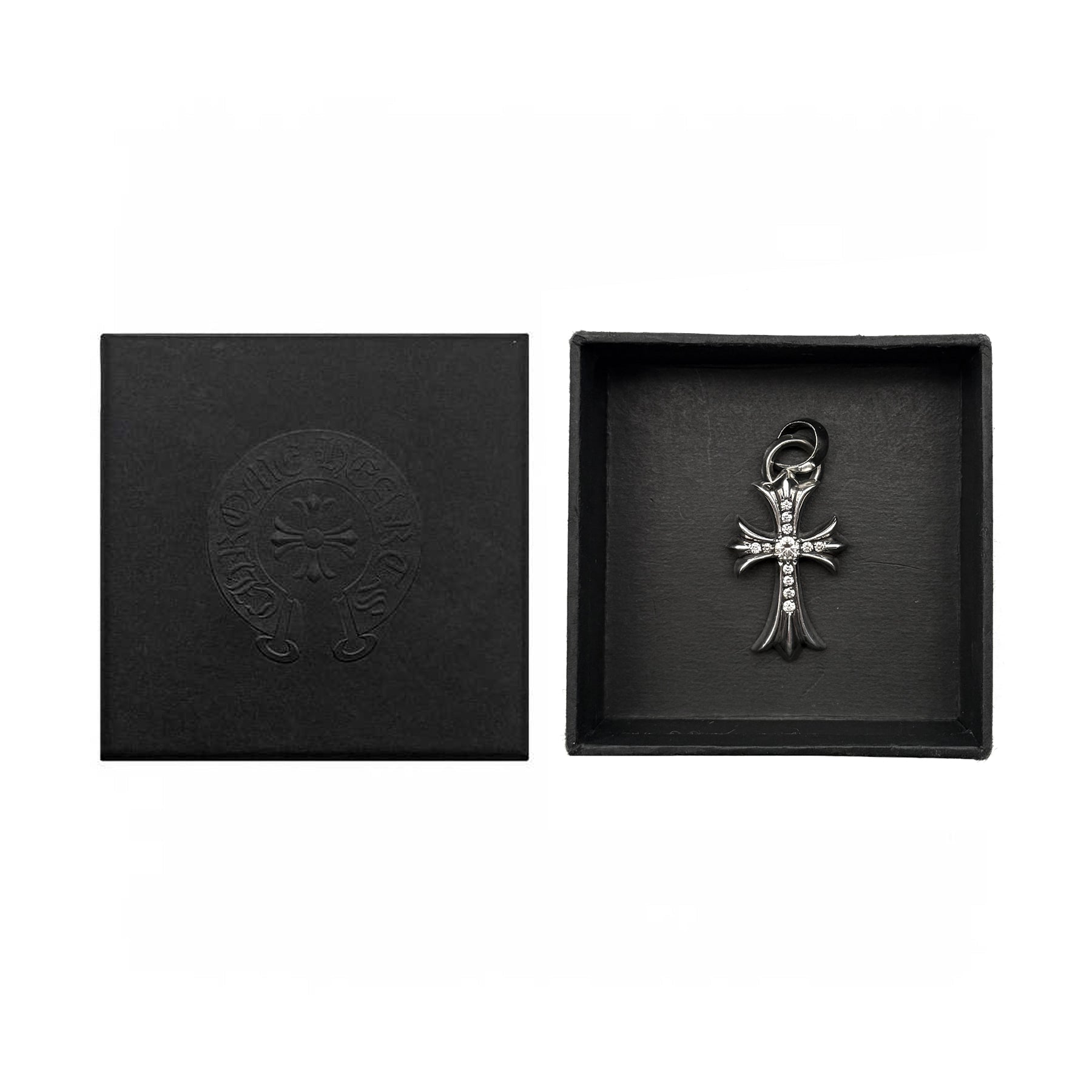 Chrome Hearts クロムハーツ ダイヤモンド付きシルバークロスペンダント