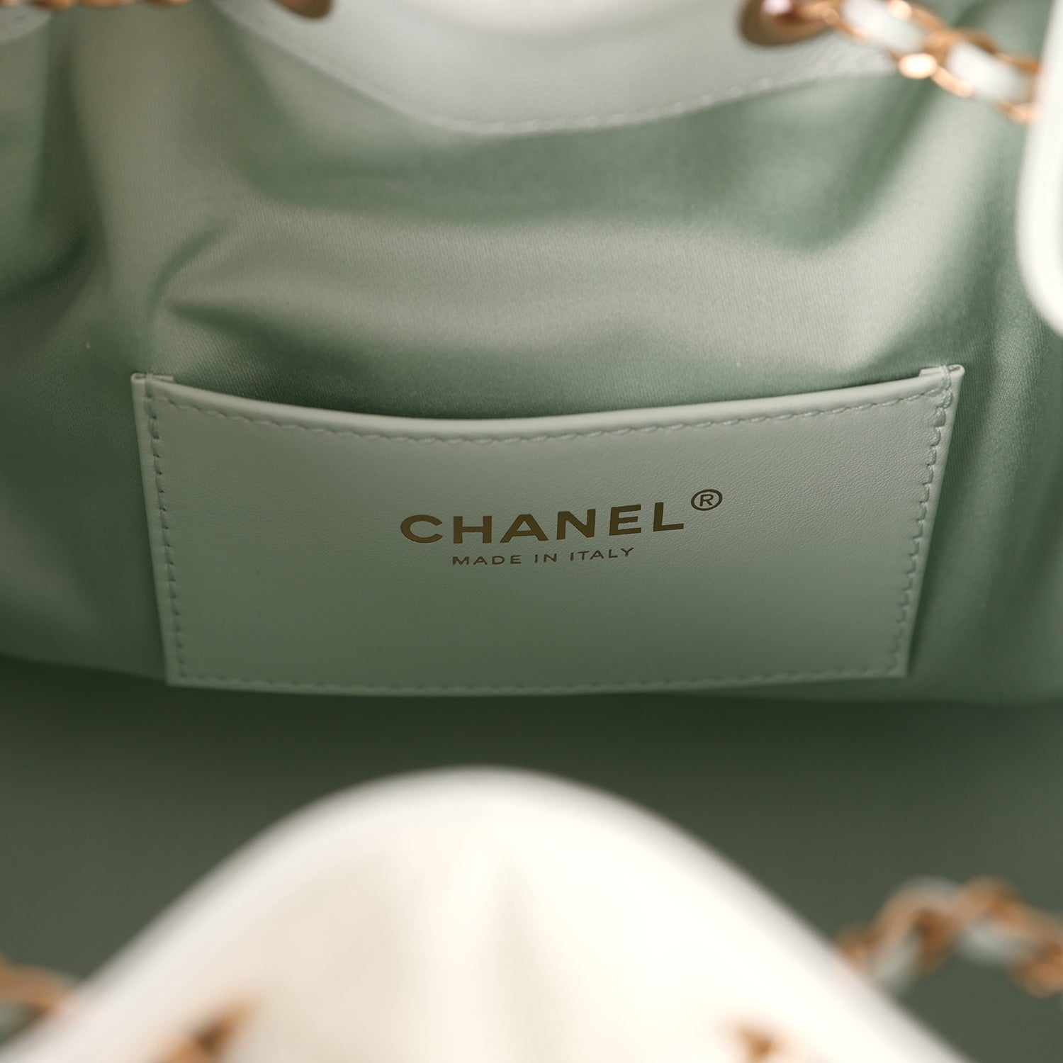 CHANEL シャネル スモール 25 ホーボーバッグ ライトグリーン キャビアスキン アンティークゴールド金具